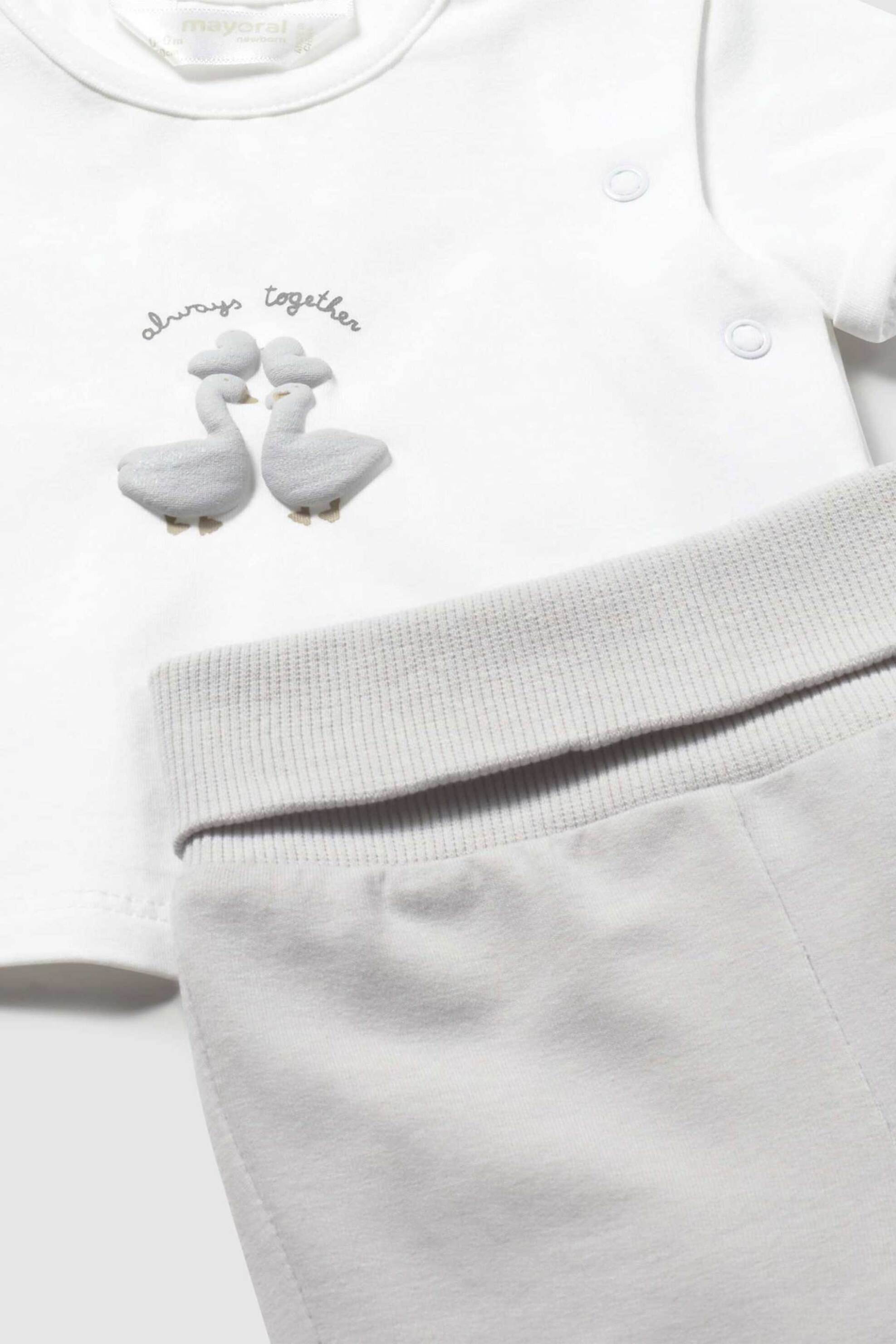 Mayoral Βρεφικό Σετ Ζακετάκι με T-Shirt Και Φόρμα (3 Τεμάχια) - 1894-S26 Γκρι