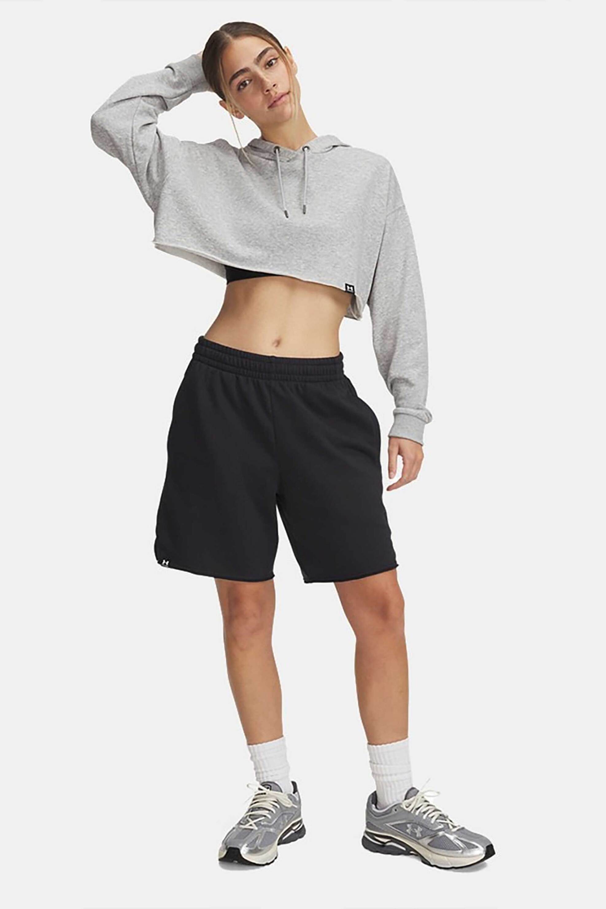  Under Armour γυναικείο σορτς με ελαστική μέση Relaxed Fit - 1389632 Μαύρο 2025