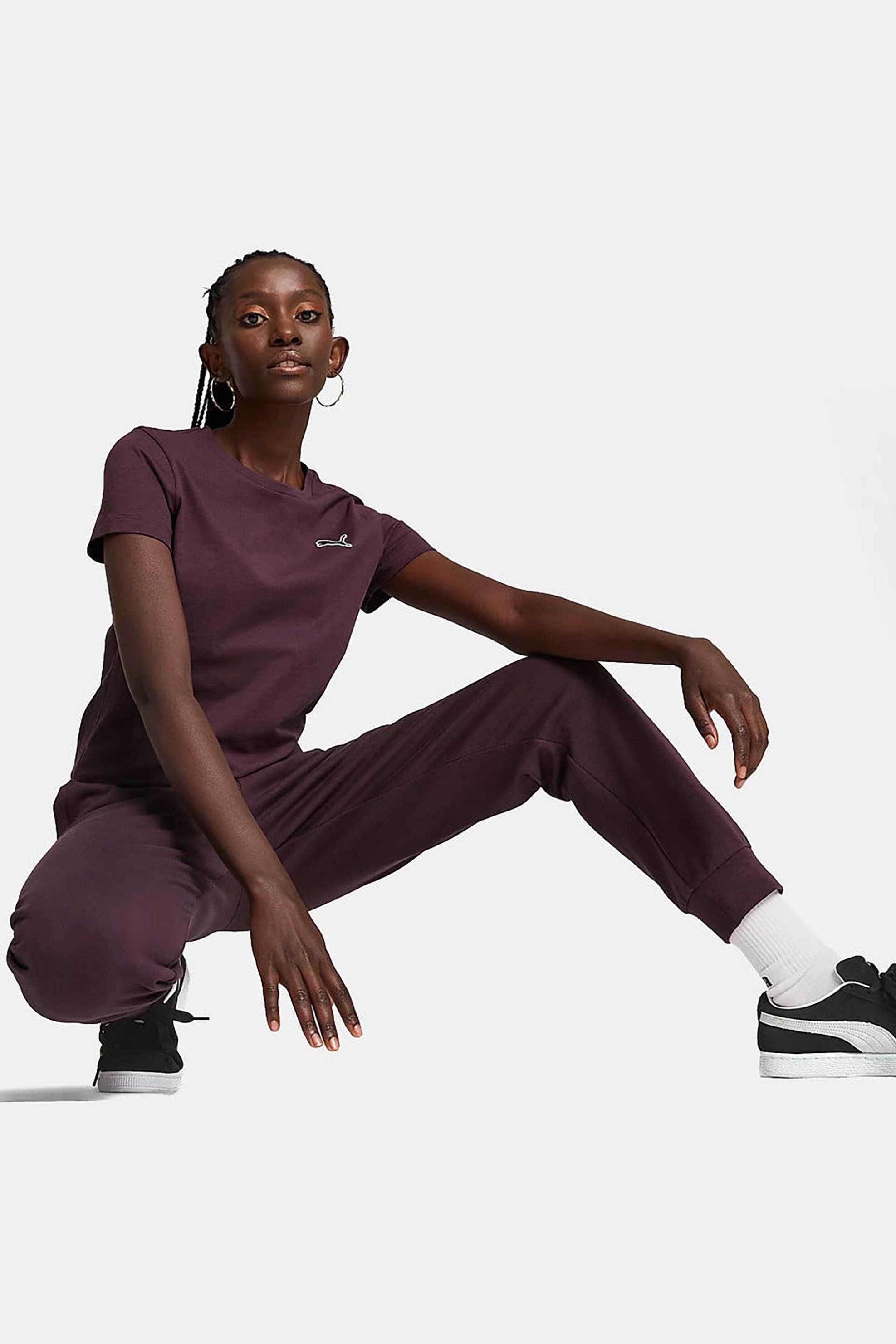 PUMA Puma γυναικείο T-shirt μονόχρωμο με κεντημένο λογότυπο Regular Fit - 675986 Μοβ Σκούρο