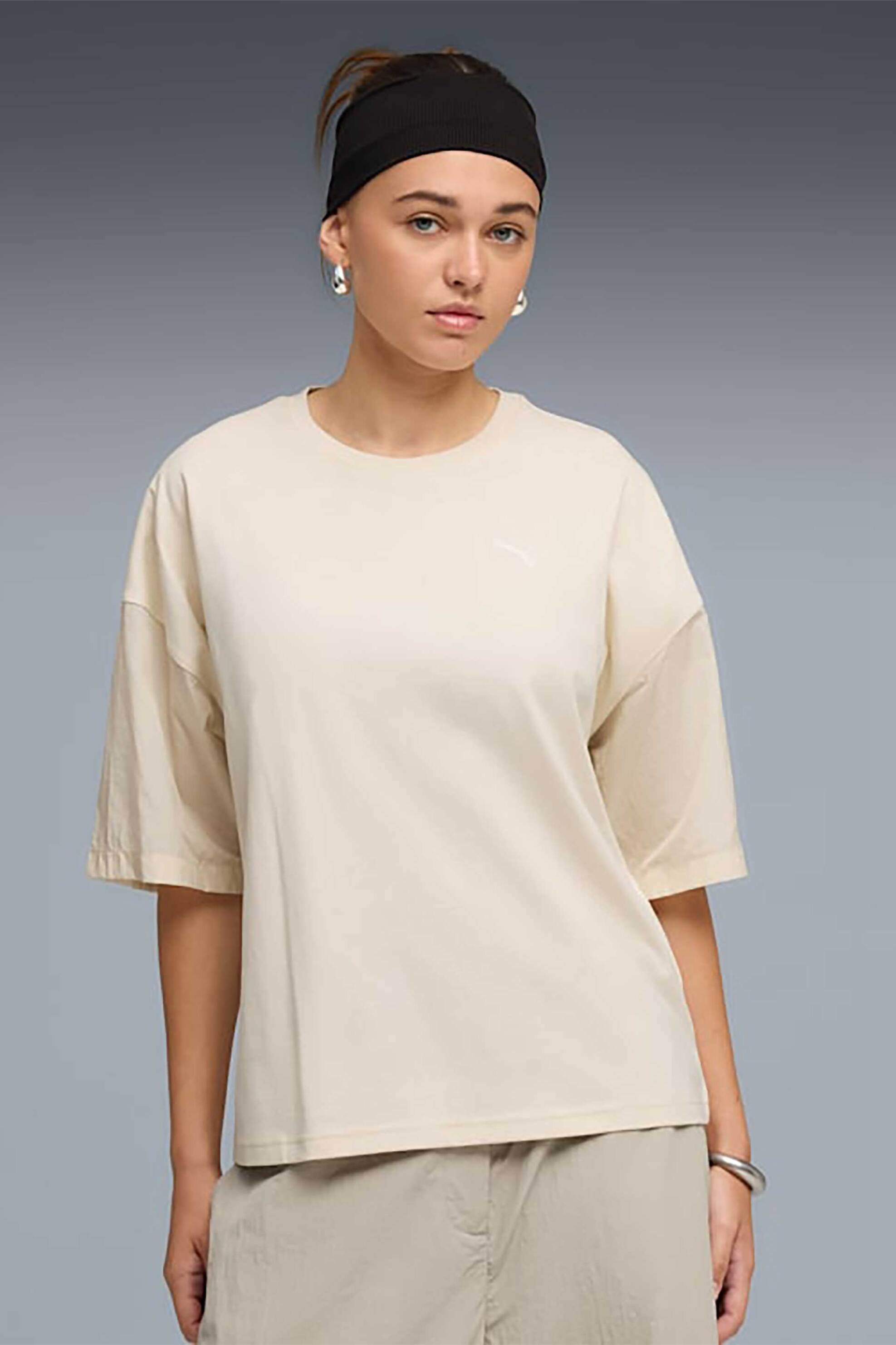 Puma γυναικείο T-shirt με λογότυπο Oversized Fit “Her” – 691883 Μπεζ