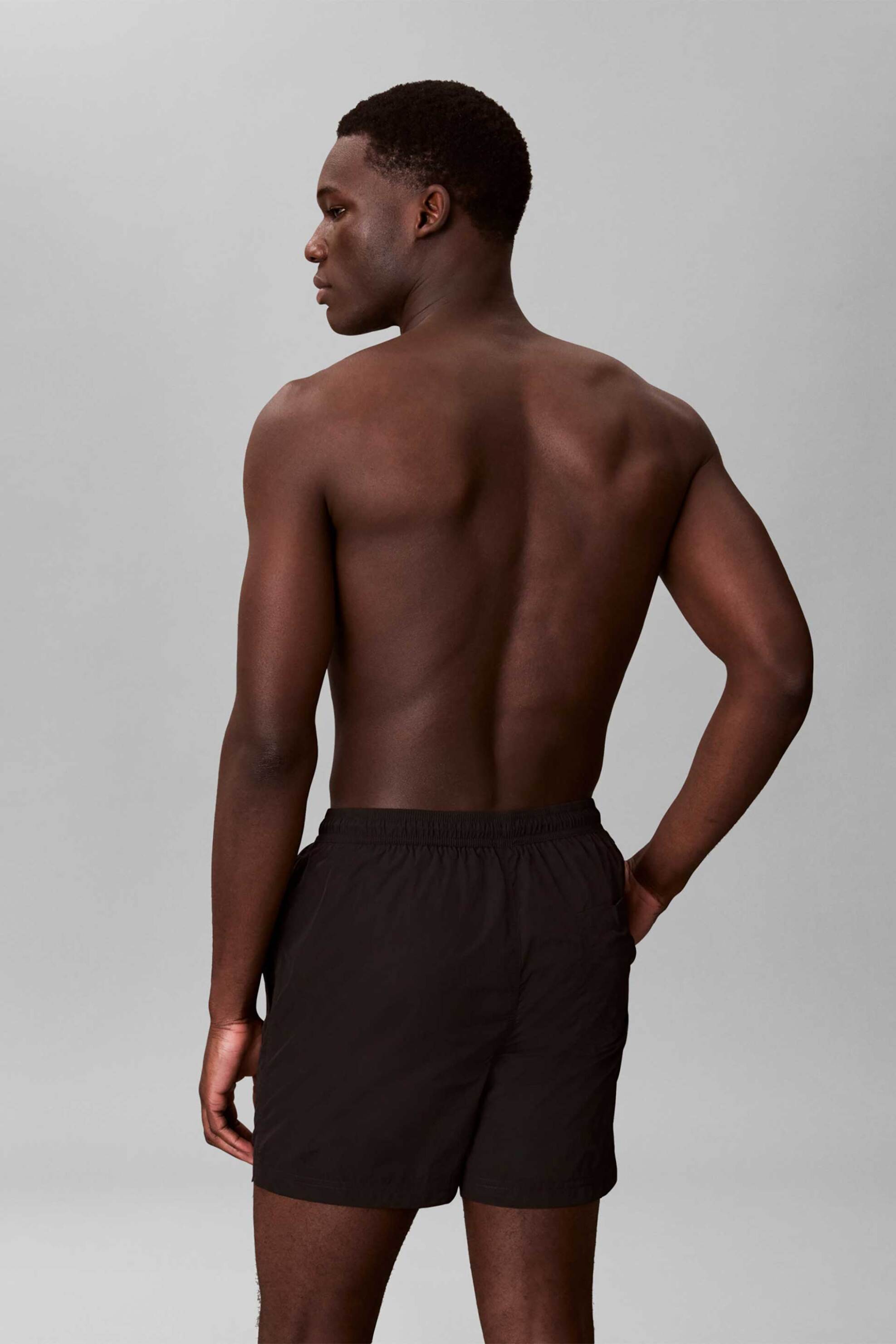 Calvin Klein Ανδρικό Μαγιό Σορτς Medium με Κεντημένο Λογότυπο - Lv00N61029 Μαύρο