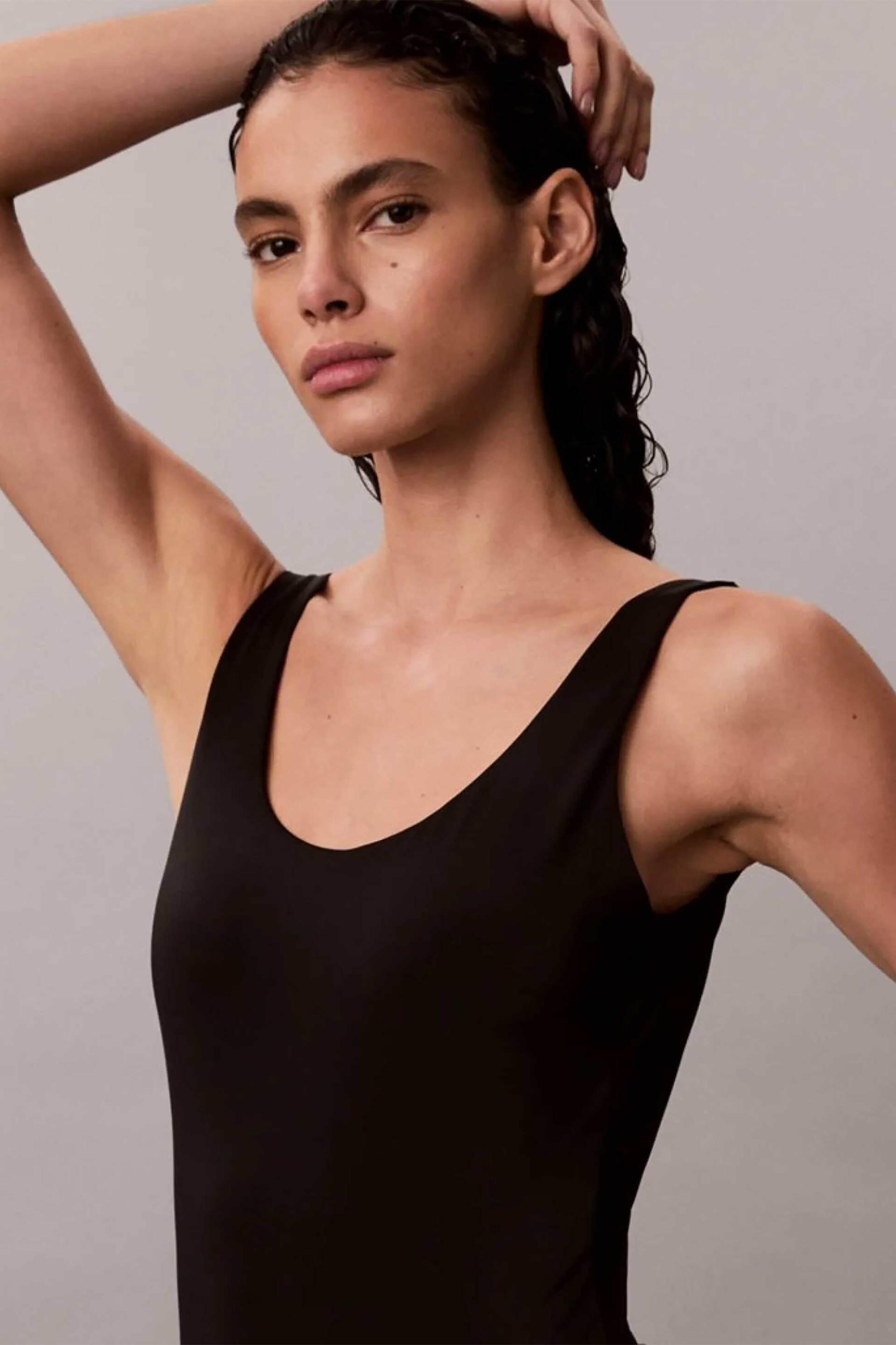 Calvin Klein γυναικείο μαγιό ολόσωμο με χαμηλή πλάτη - LV00Q61205 Μαύρο