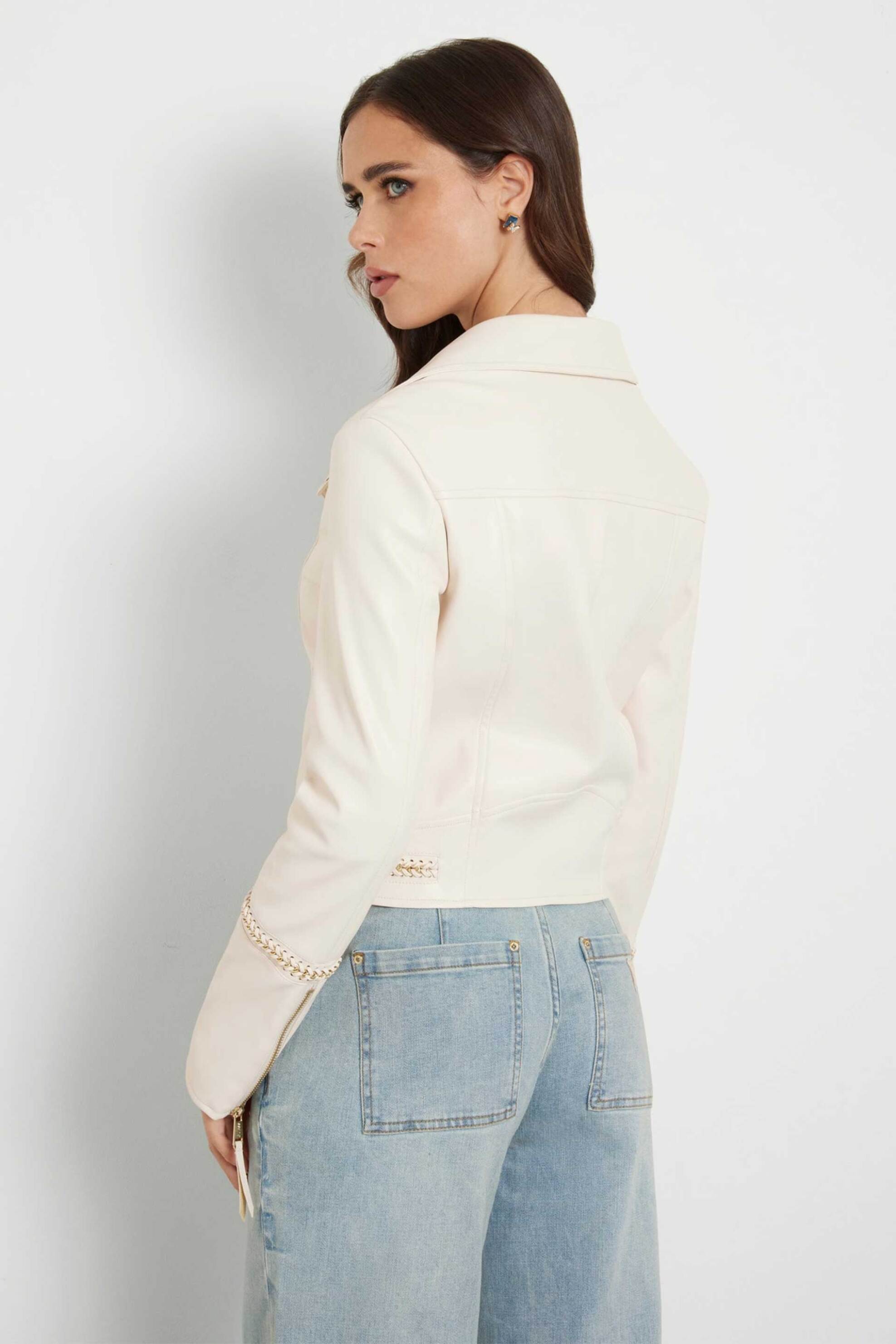 Guess γυναικείο μπουφάν biker με χρυσές λεπτομέρειες - W4YL21WE480 Κρέμ φωτογραφία