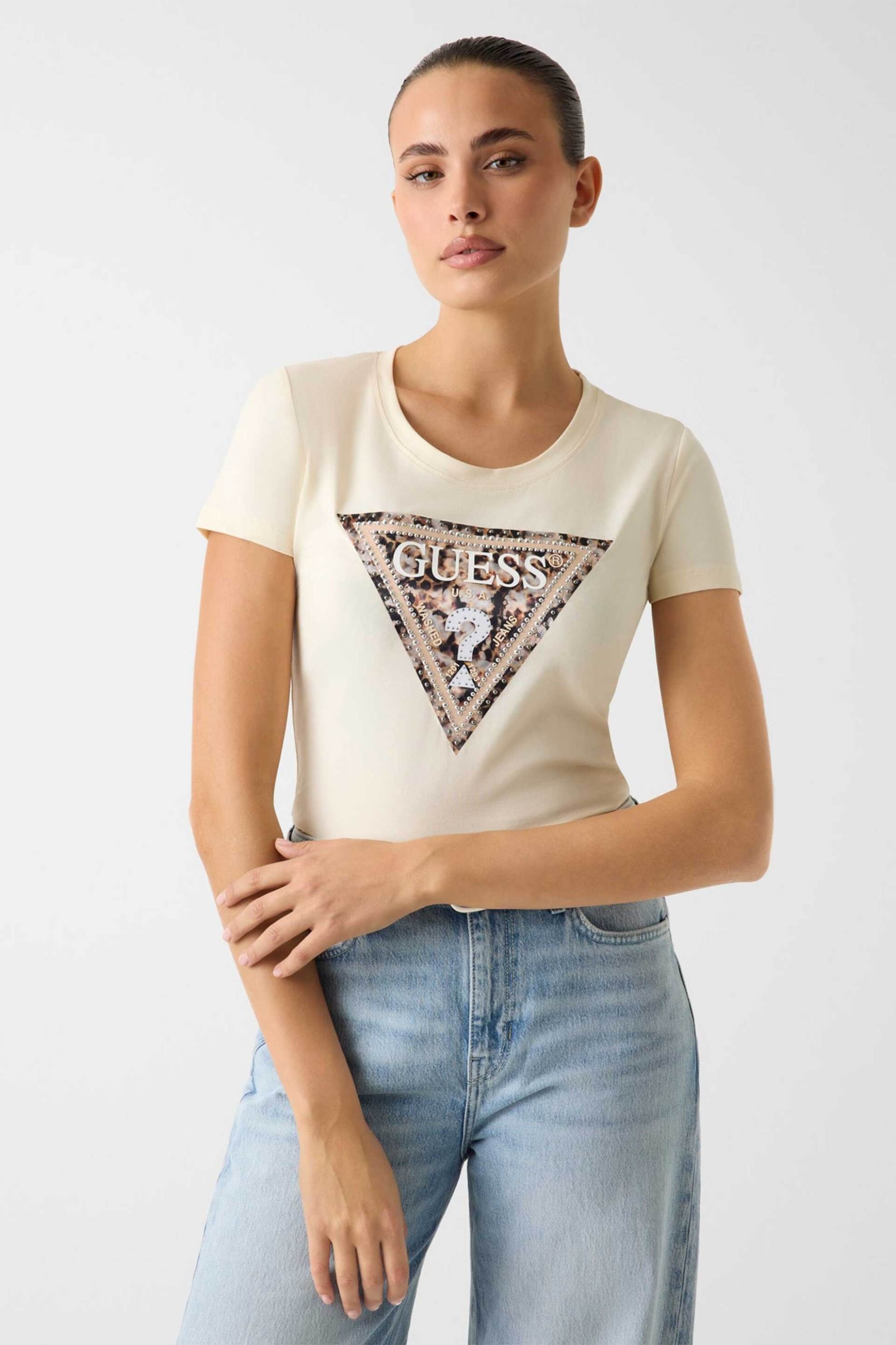 Γυναικεία t-shirts guess σε μπεζ