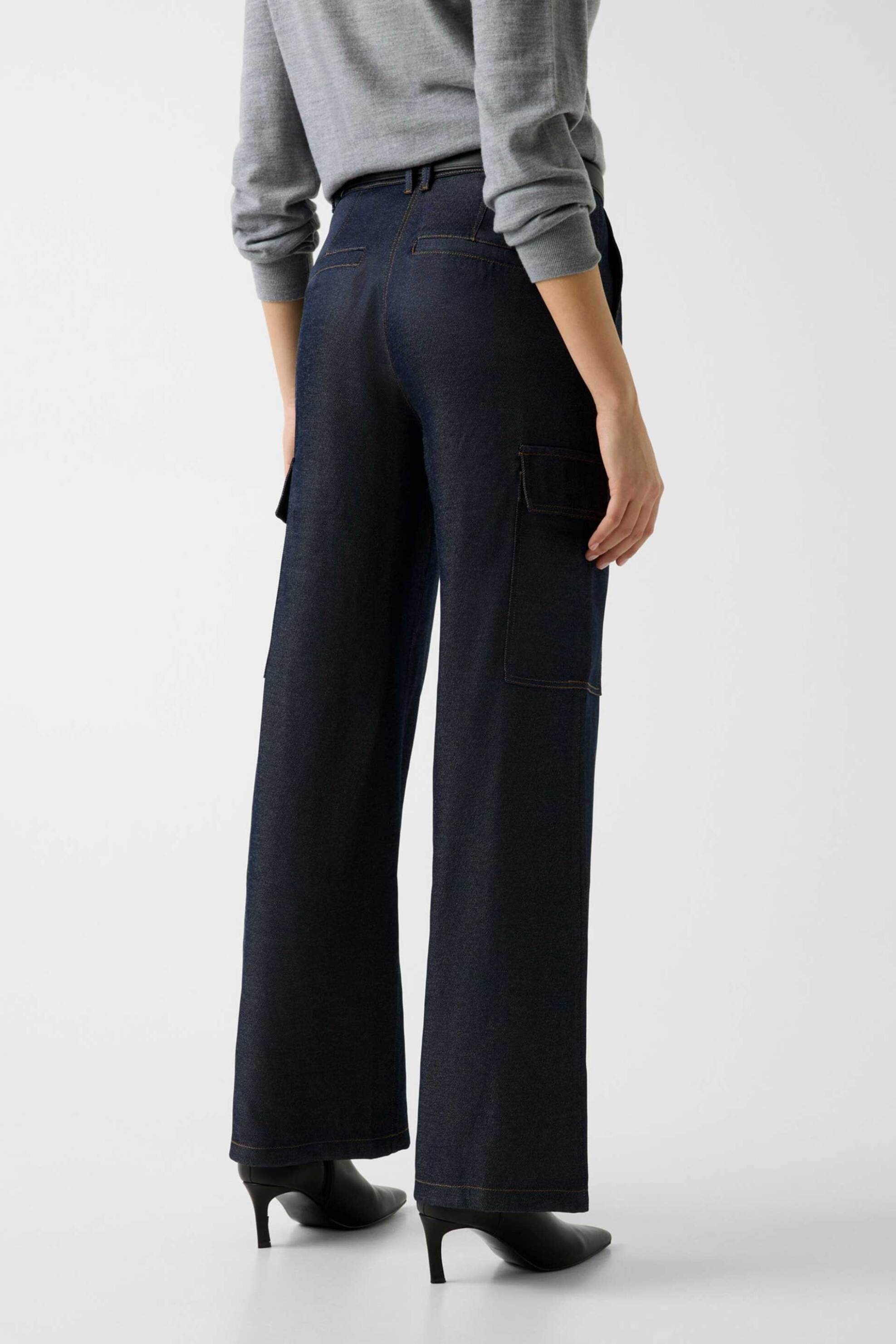 Guess γυναικείο denim παντελόνι cargo Relaxed Fit - W6RB65WL842 Denim Blue Σκούρο φωτογραφία