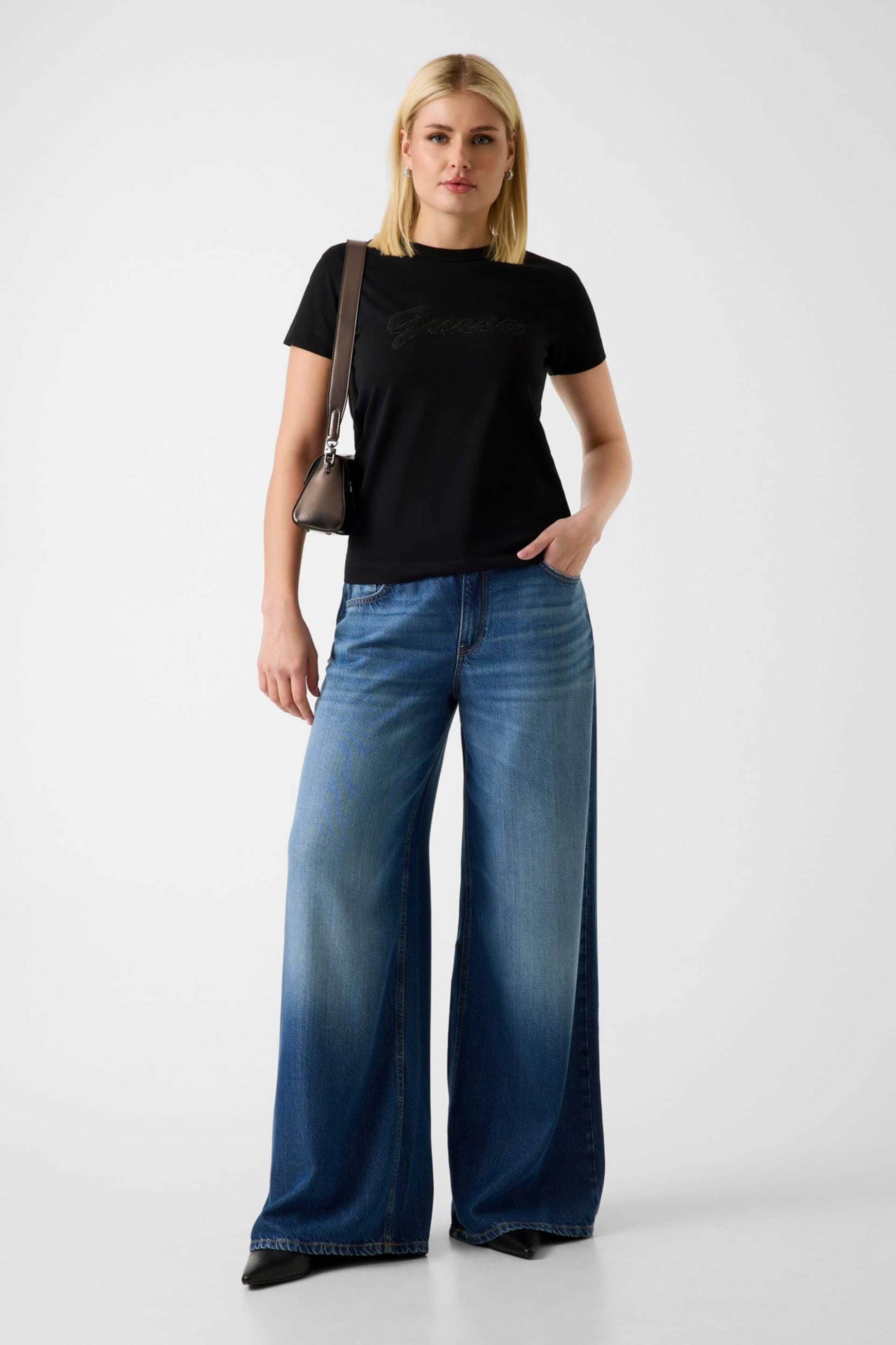 Guess γυναικείο T-shirt και ανάγλυφο λογότυπο με στρας Regular Fit - W6GI08K3023 Μαύρο