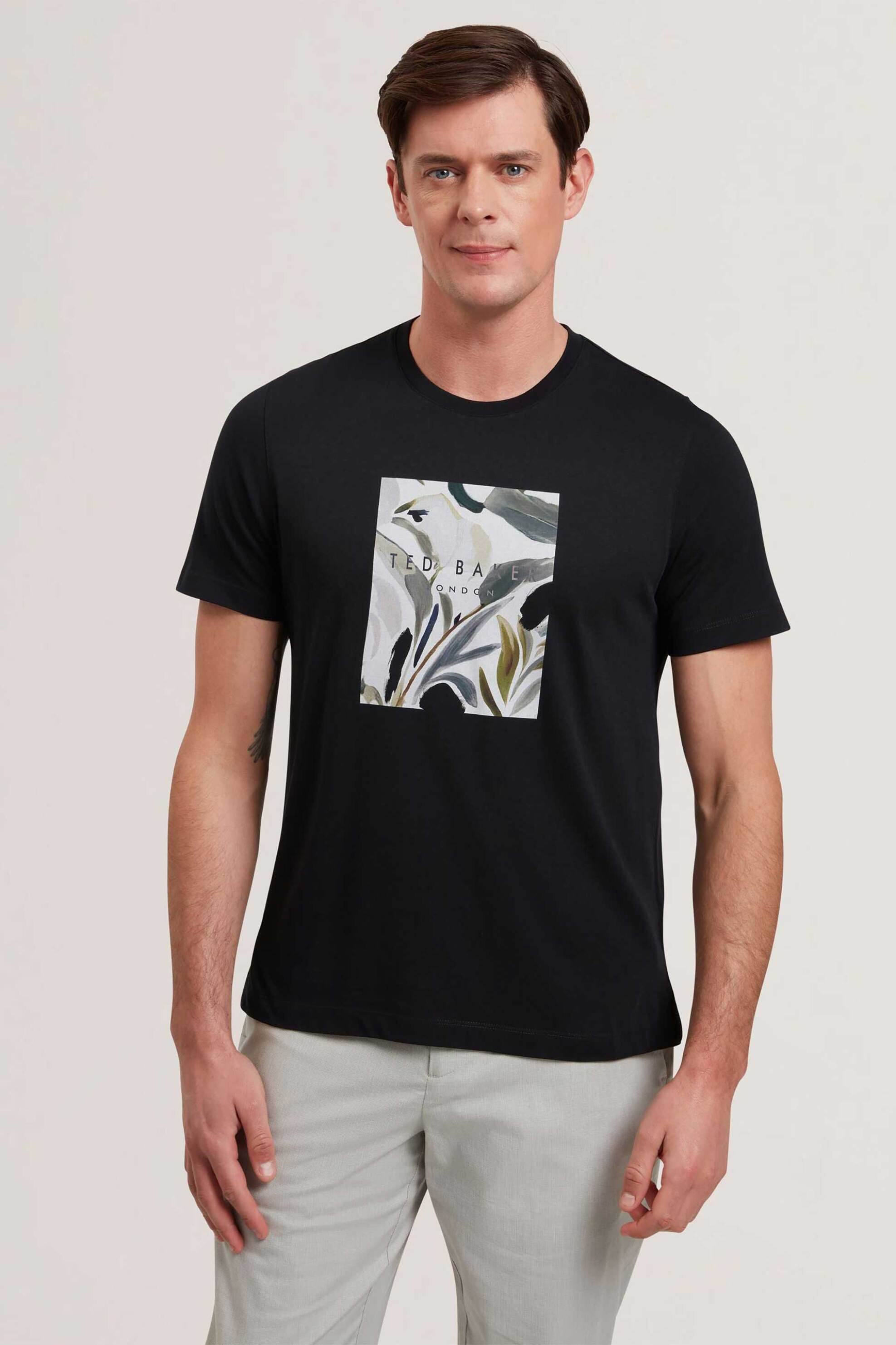Ted Baker ανδρικό T-shirt με graphic logo print Regular Fit "Justino" - 280012 Μαύρο