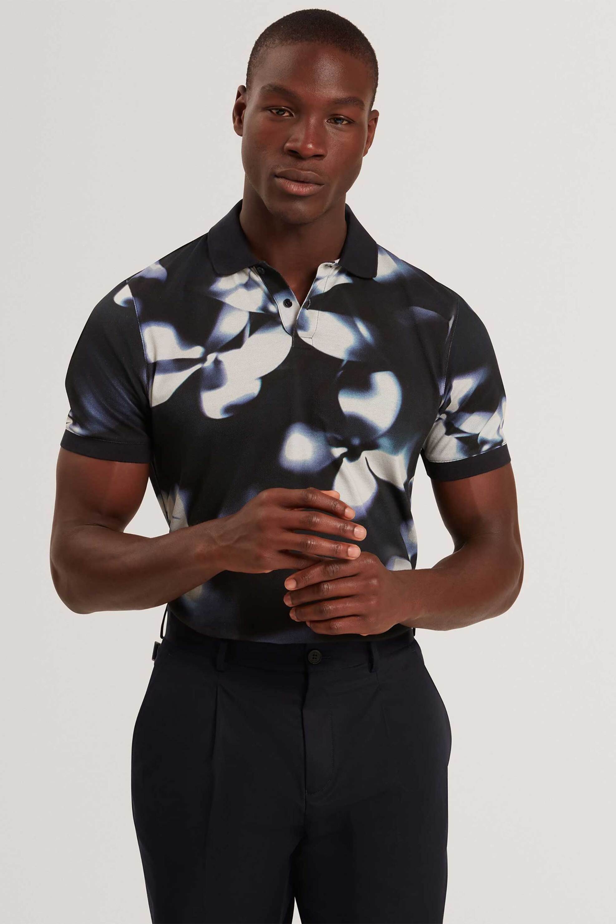 Ted Baker ανδρική μπλούζα πόλο με photographic floral print Regular Fit "Longbri" - 282394 Μπλε Σκούρο