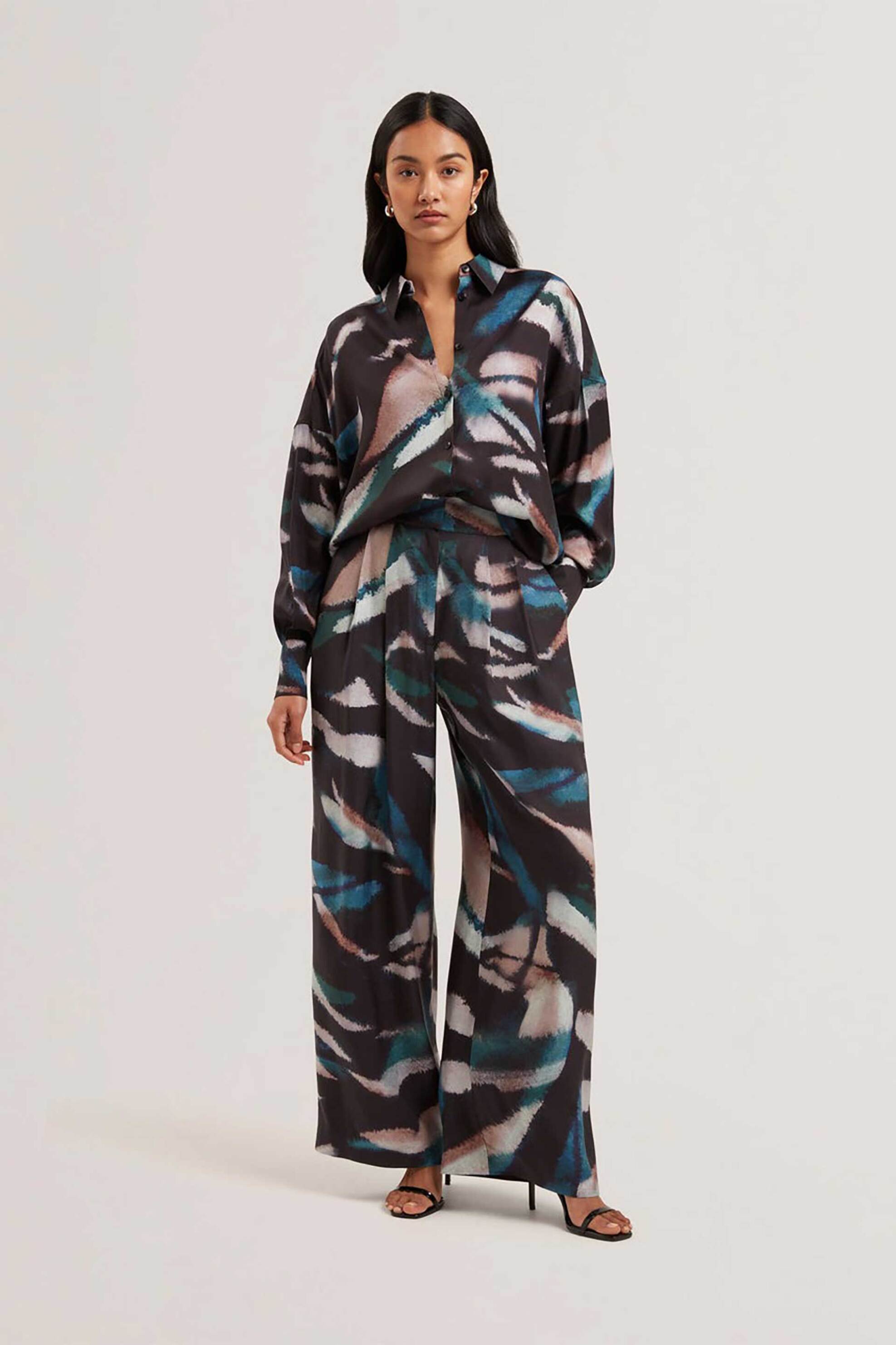  Ted Baker γυναικείο παντελόνι με εμπριμέ σχέδιο 