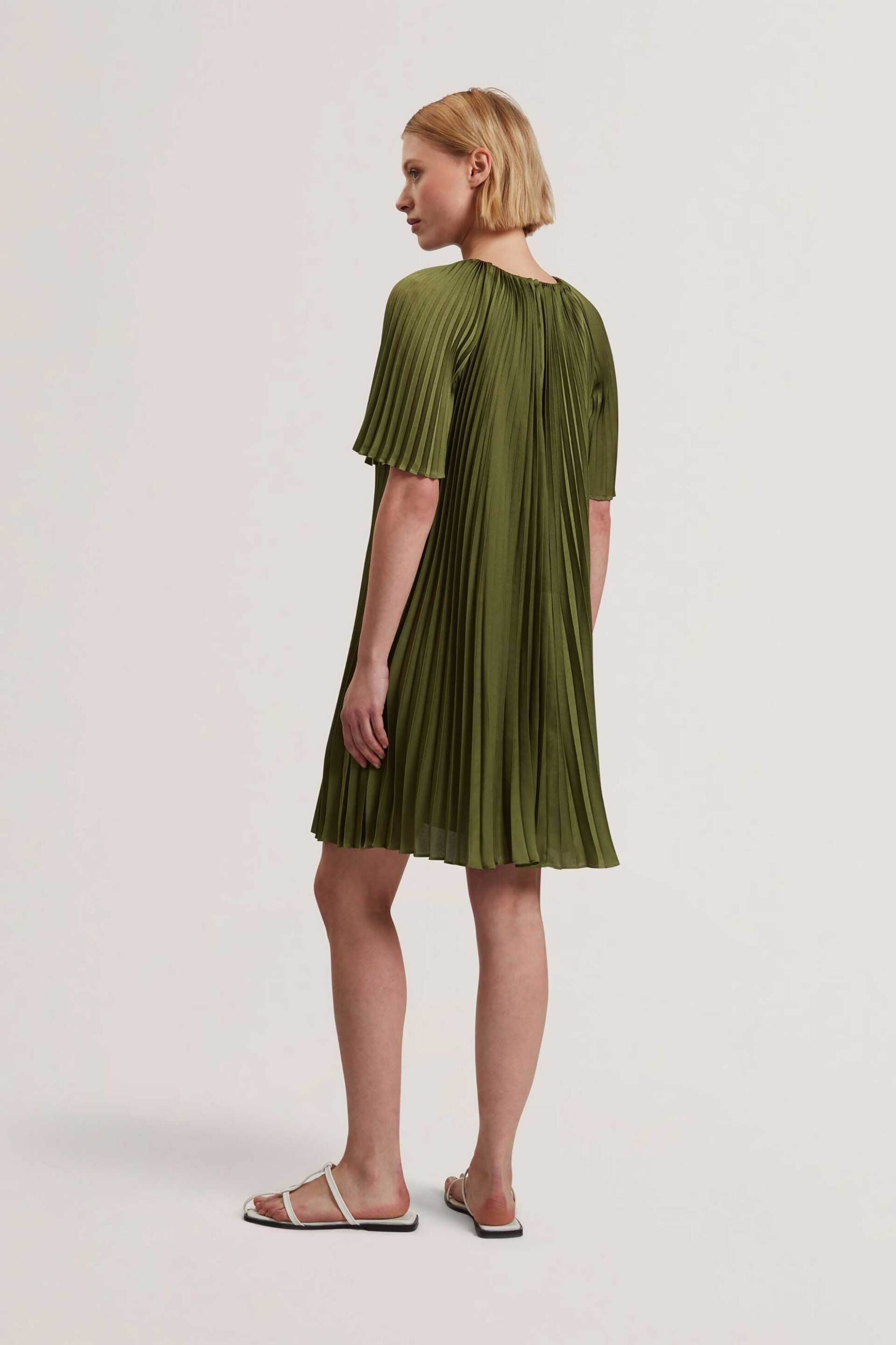 Ted Baker γυναικείο φόρεμα mini πλισέ με σχέδιο floral "Vinlaa" - 280424 Πράσινο φωτογραφία
