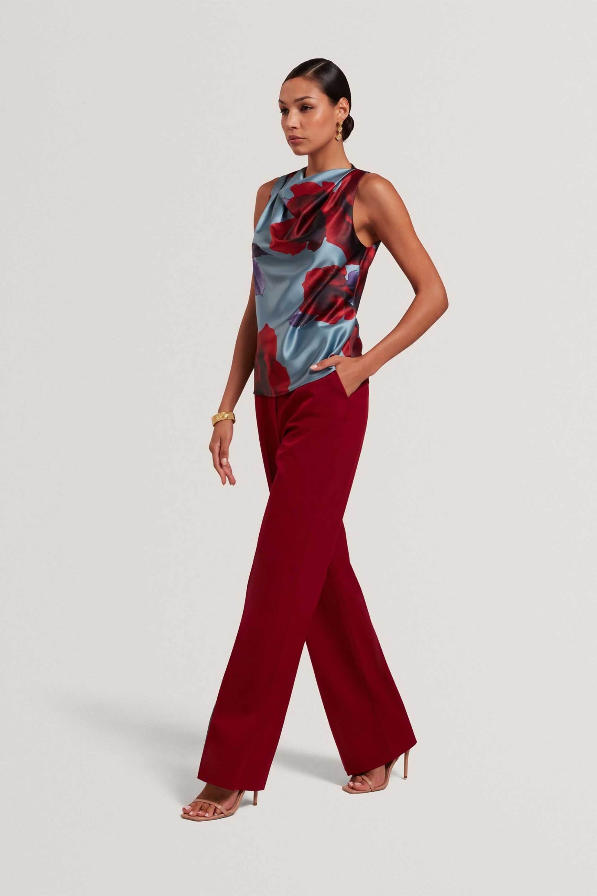 TED BAKER Ted Baker γυναικείο αμάνικο τοπ με floral σχέδιο "Harplyn" - 283850 Γαλάζιο - 2