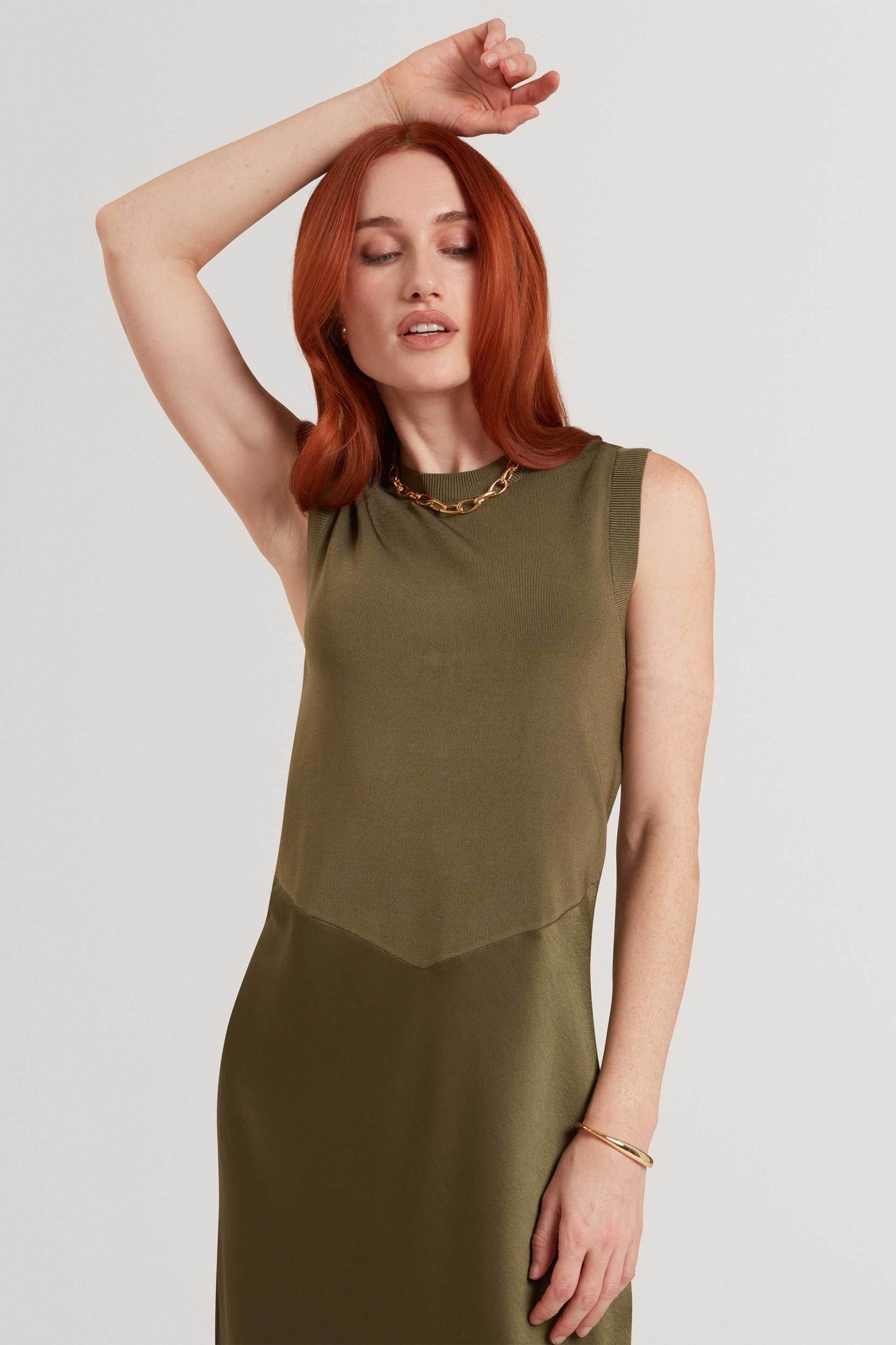 Ted Baker γυναικείο midi φόρεμα σατέν 