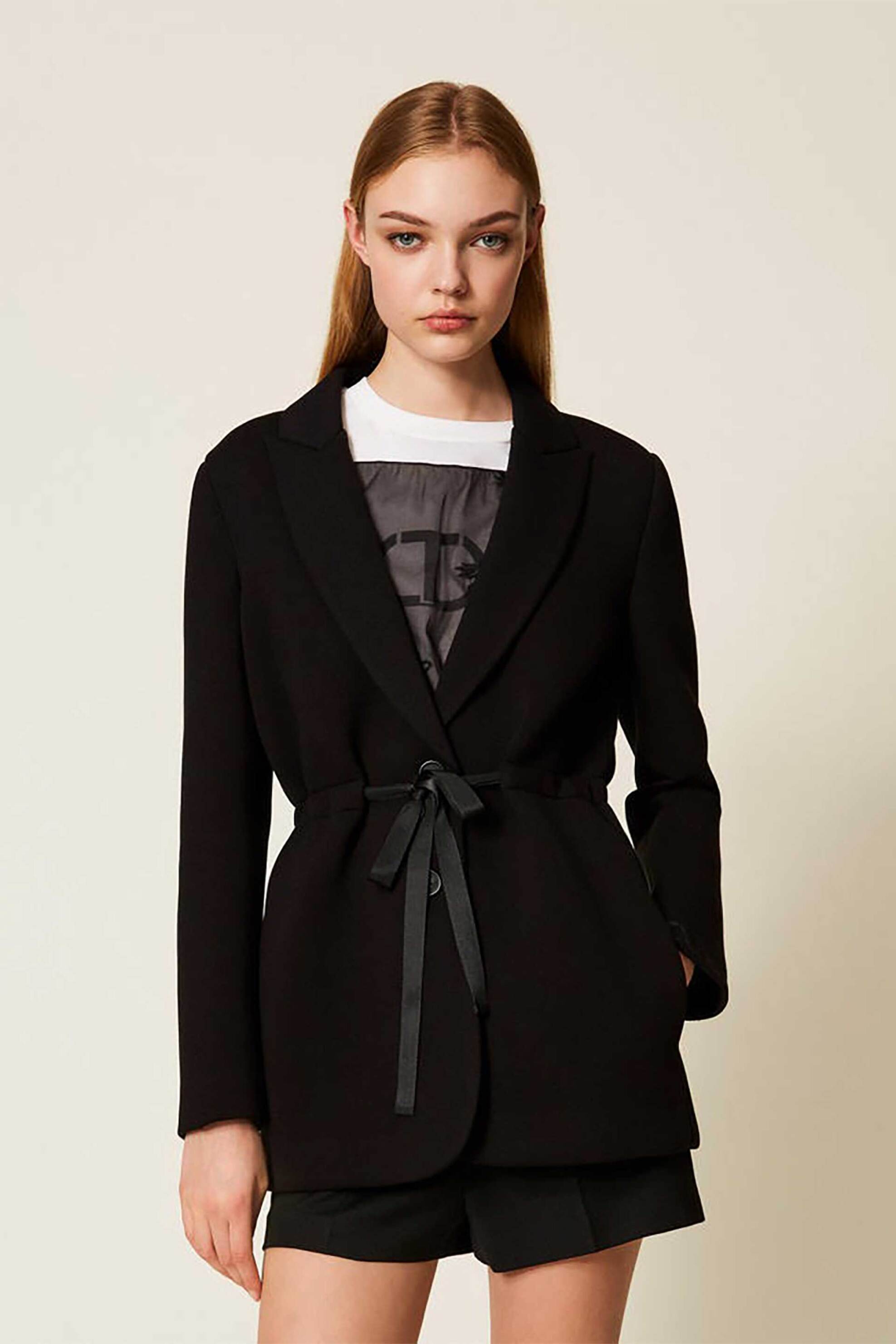 Twinset γυναικείο σακάκι μονόχρωμο από ύφασμα scuba Straight Fit