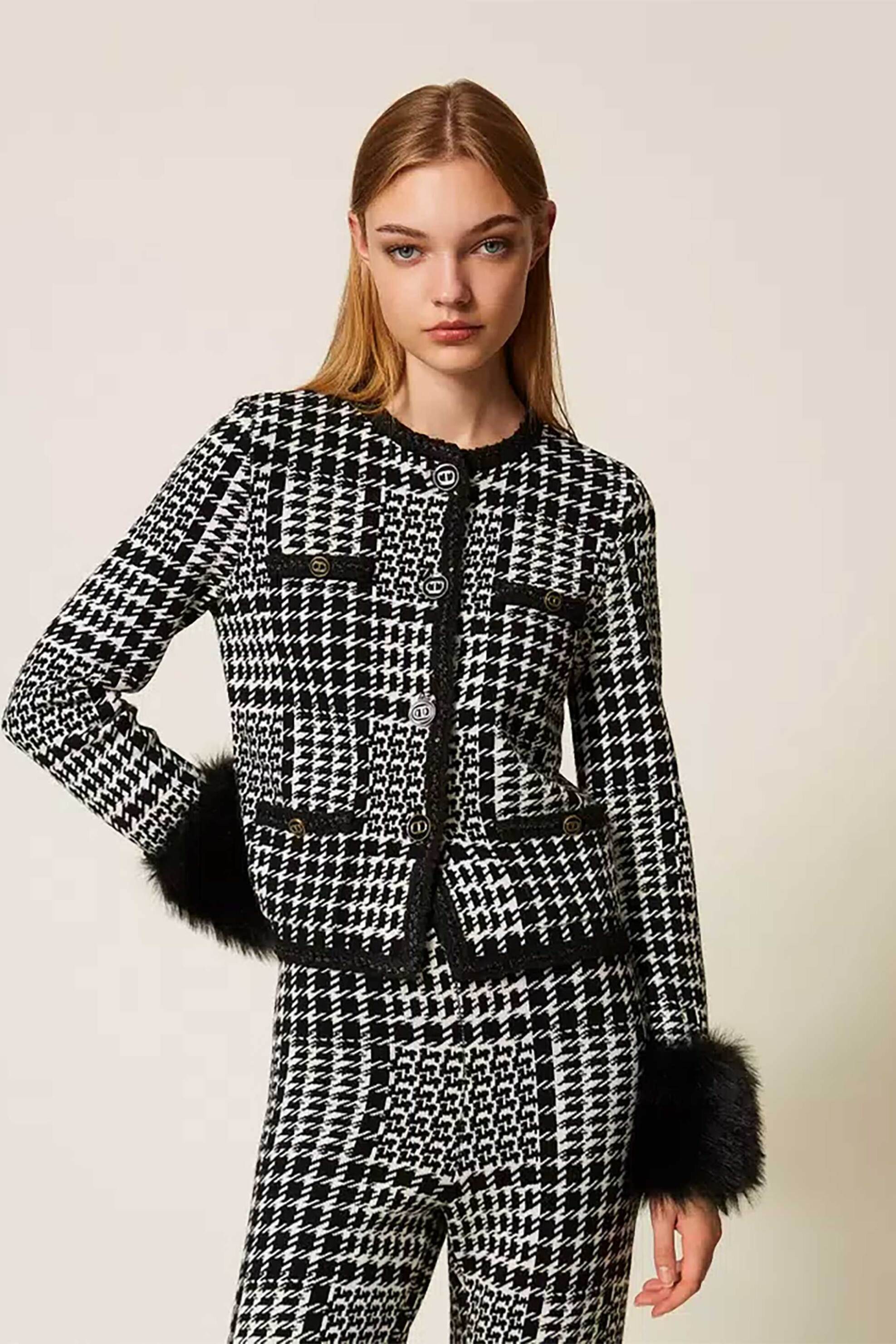 Twinset γυναικείο σακάκι με pied-de-coq pattern και μανίκια με αφαιρούμενη faux γούνα Loose Fit