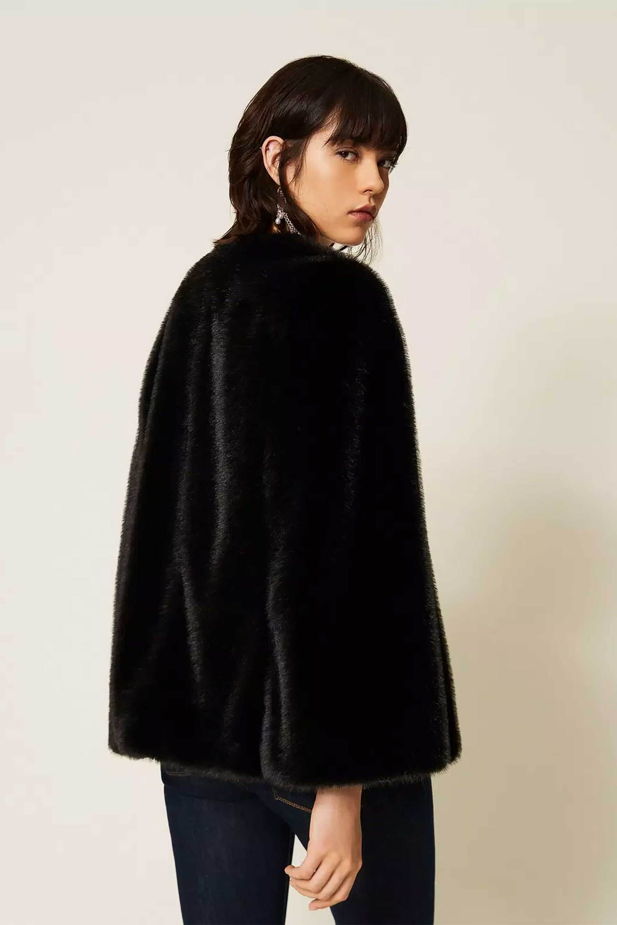 TWINSET Twinset γυναικεία faux fur κάπα - 262TP2242 Μαύρο - 4