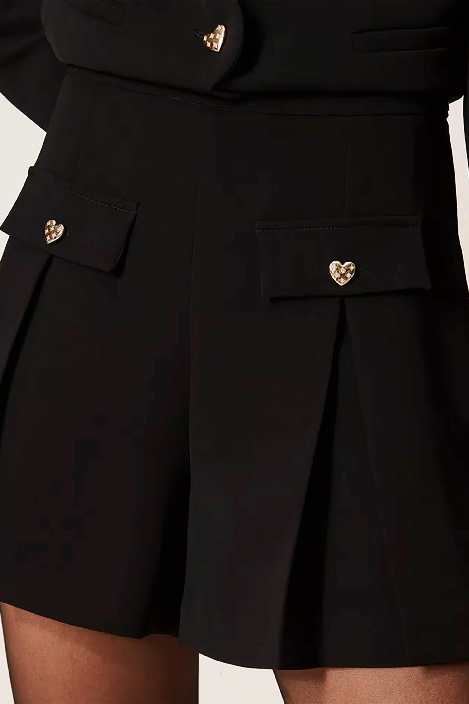 TWINSET Twinset γυναικείο σορτς με διακοσμητικές μεταλλικές καρδιές - 262TP2042 Μαύρο - 2