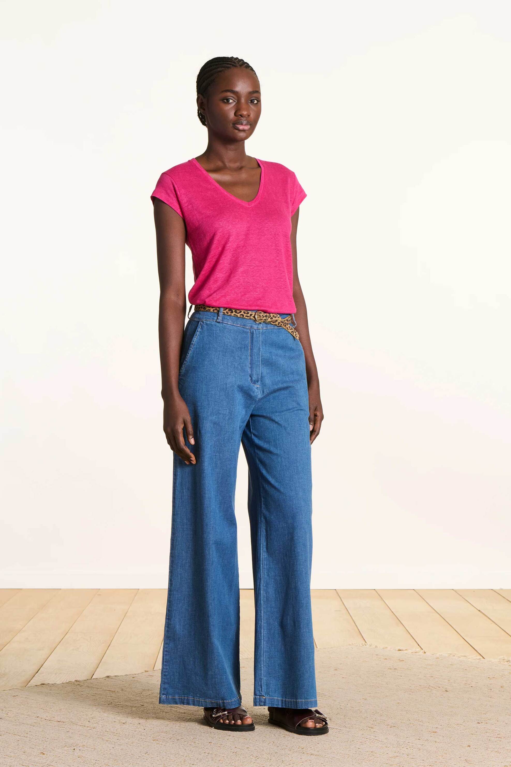 LA FEE MARABOUTEE La Fée Maraboutée γυναικείο λινό T-shirt με V Straight Cut - FA-TS-DAVIA Φούξια - 2