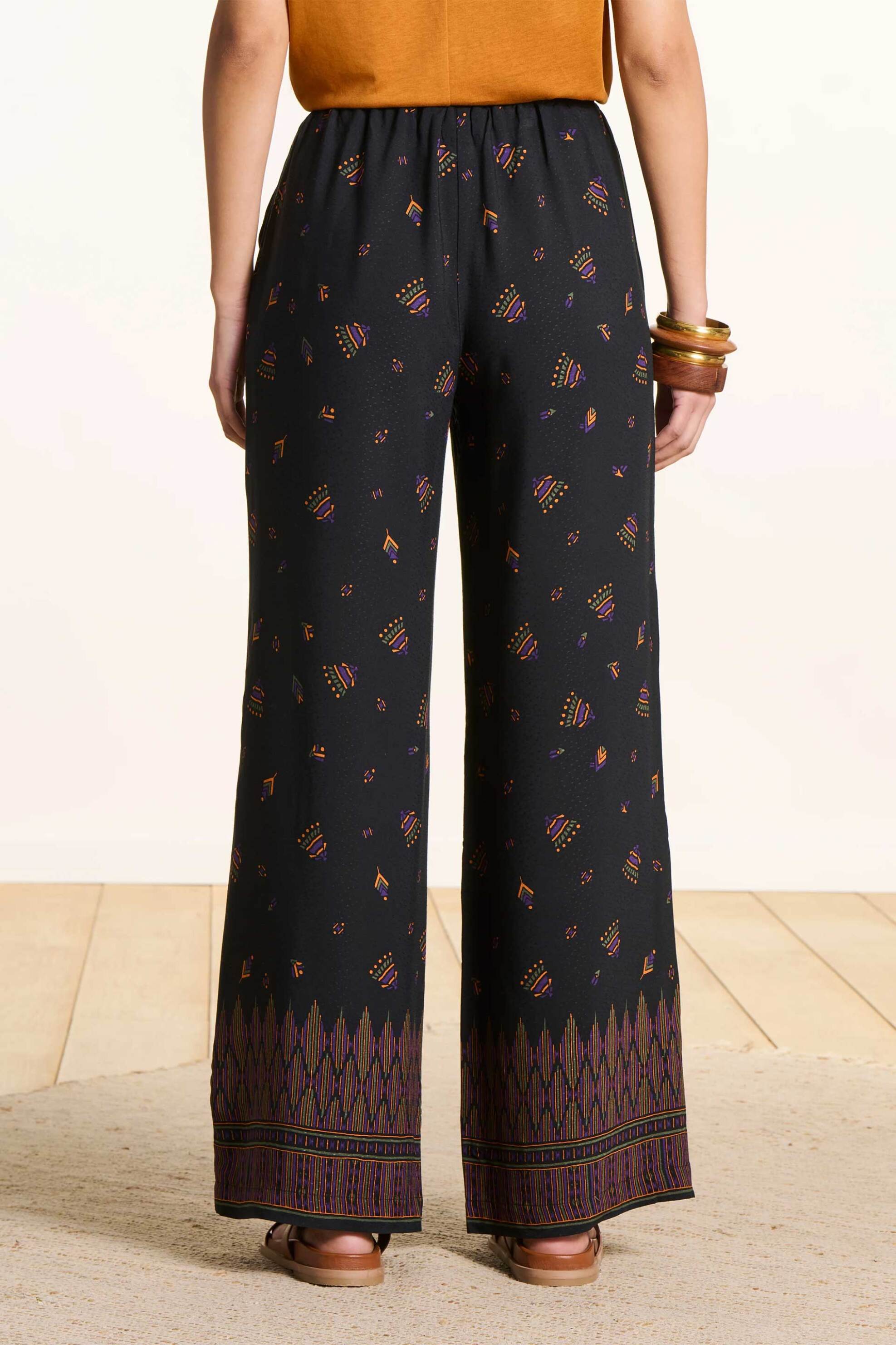 LA FEE MARABOUTEE La Fée Maraboutée γυναικείο παντελόνι με all-over print Wide Fit - FL-PA-PACOA-O Μαύρο - 3