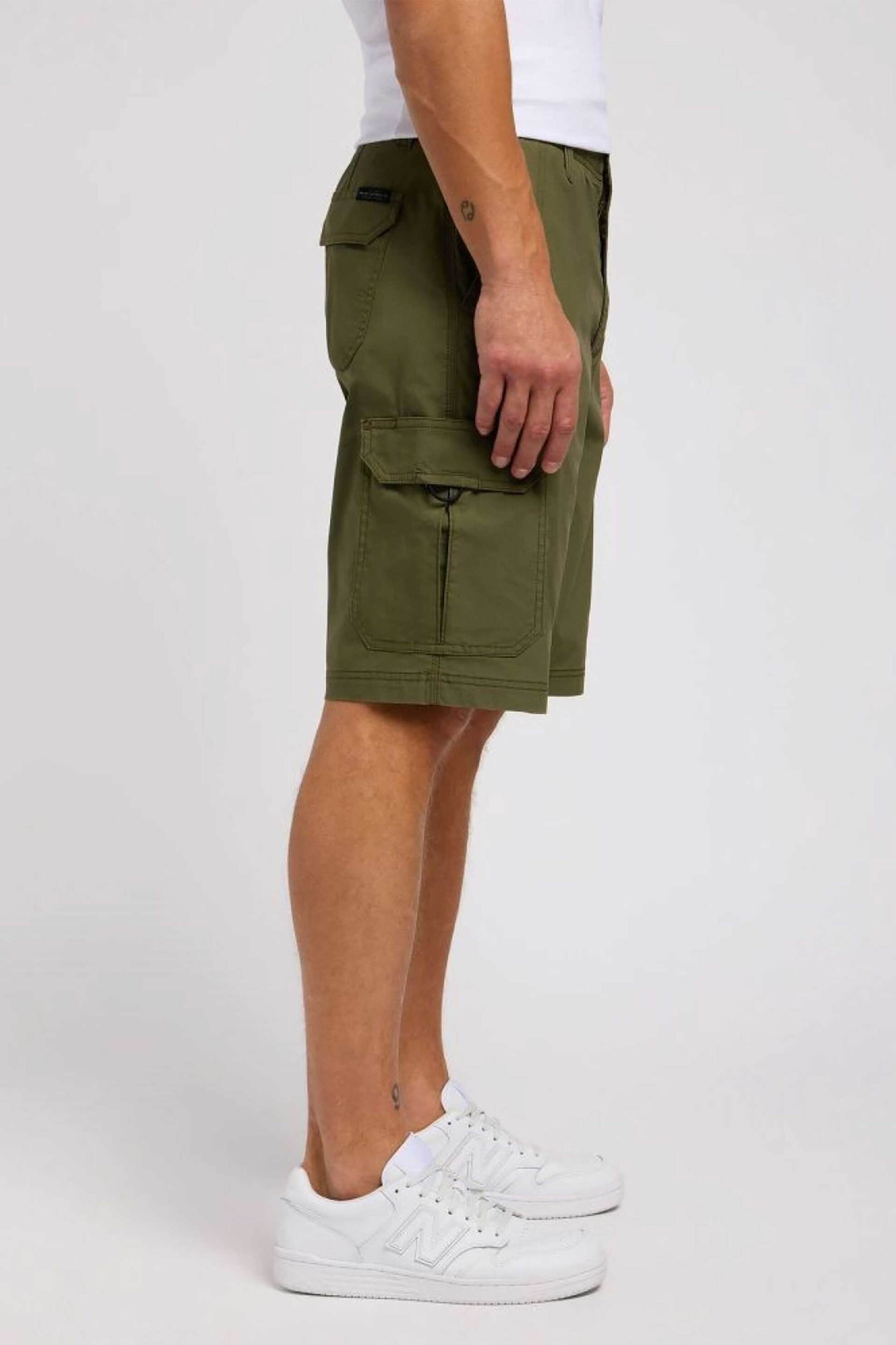 Lee® ανδρική βερμούδα cargo Relaxed Fit "Extreme Motion Crossroad" - 112351142 Λαδί φωτογραφία