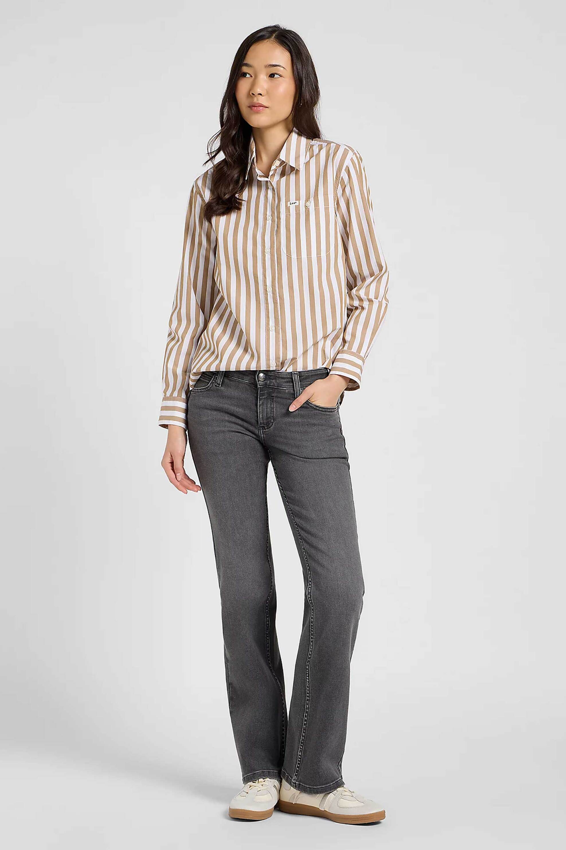 Lee® γυναικείο πουκάμισο με ριγέ σχέδιο και τσέπη με λογότυπο Regular Fit - 112370988 Καφέ Ανοιχτό φωτογραφία