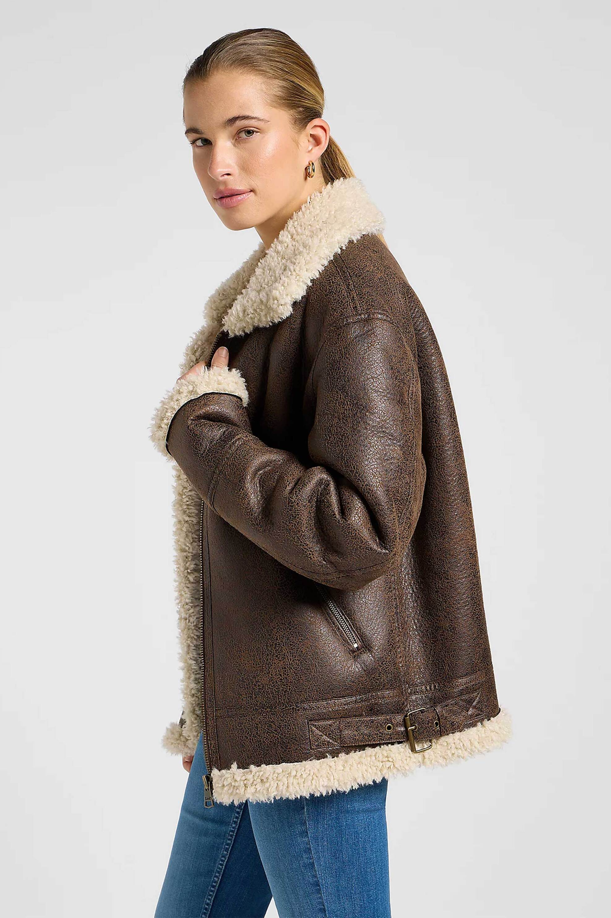 Lee® γυναικείο jacket με δερμάτινη όψη και γιακά, μανσέτες και επένδυση από faux γούνα Loose Fit "Aviator" - 112371079 Καφέ φωτογραφία