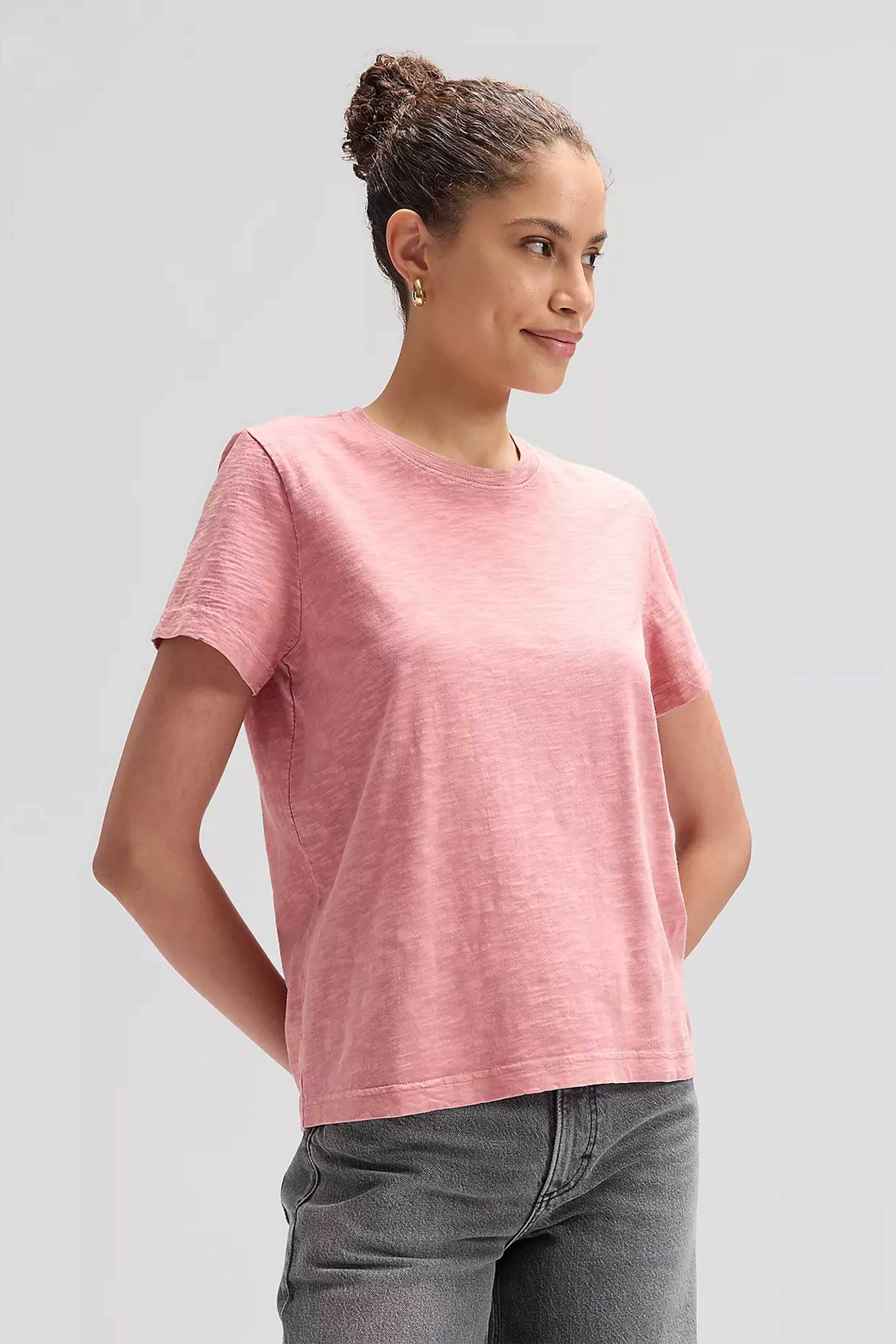 Lee® γυναικείο T-shirt μονόχρωμο Regular Fit "Perfect" - 112376990 Ροζ
