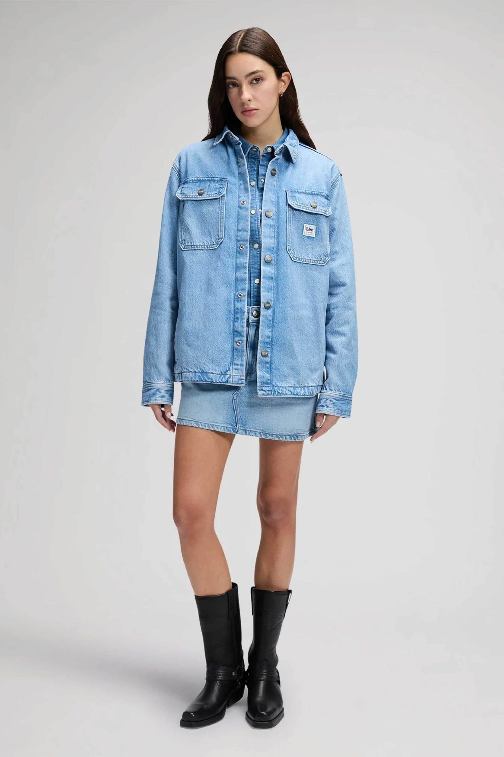 Lee® γυναικείο denim overshirt μονόχρωμο με flap τσέπες "Just me" - 112376572 Denim Blue φωτογραφία