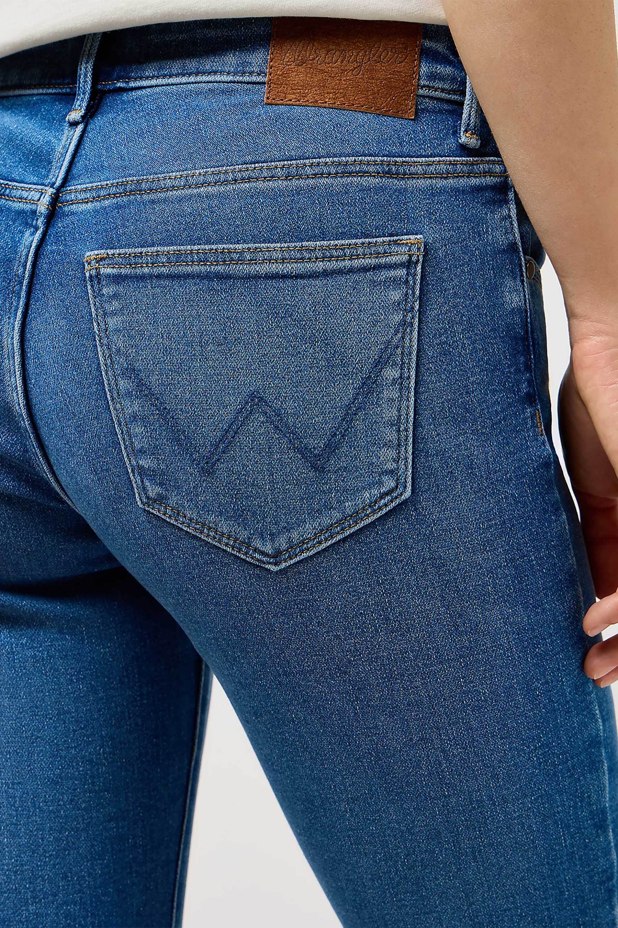 Wrangler® γυναικείο τζιν παντελόνι ψηλόμεσο πεντάτσεπο Bootcut Fit - 112334275 Denim Blue φωτογραφία