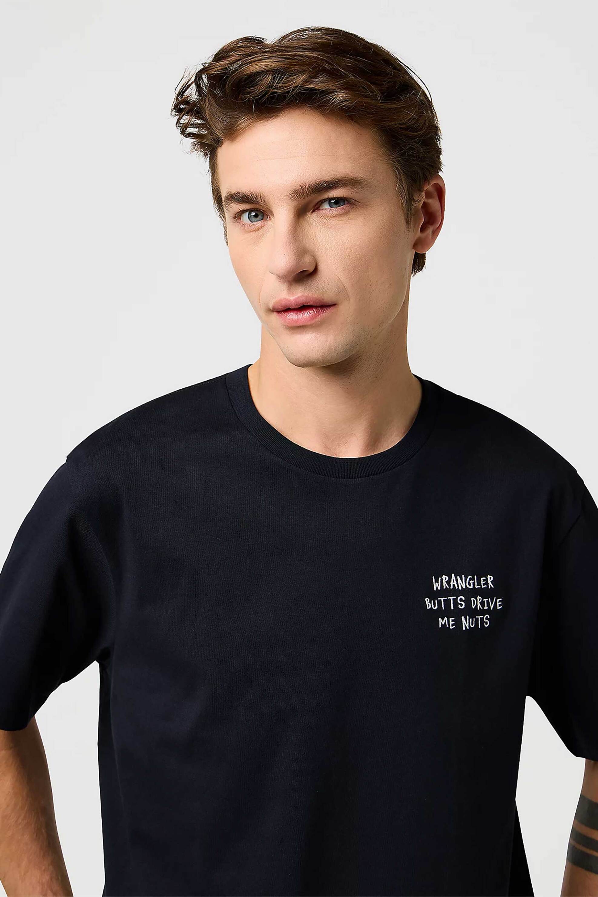 Wrangler® ανδρικό T-shirt με κεντημένο lettering Relaxed Fit - 112371489 Μαύρο φωτογραφία