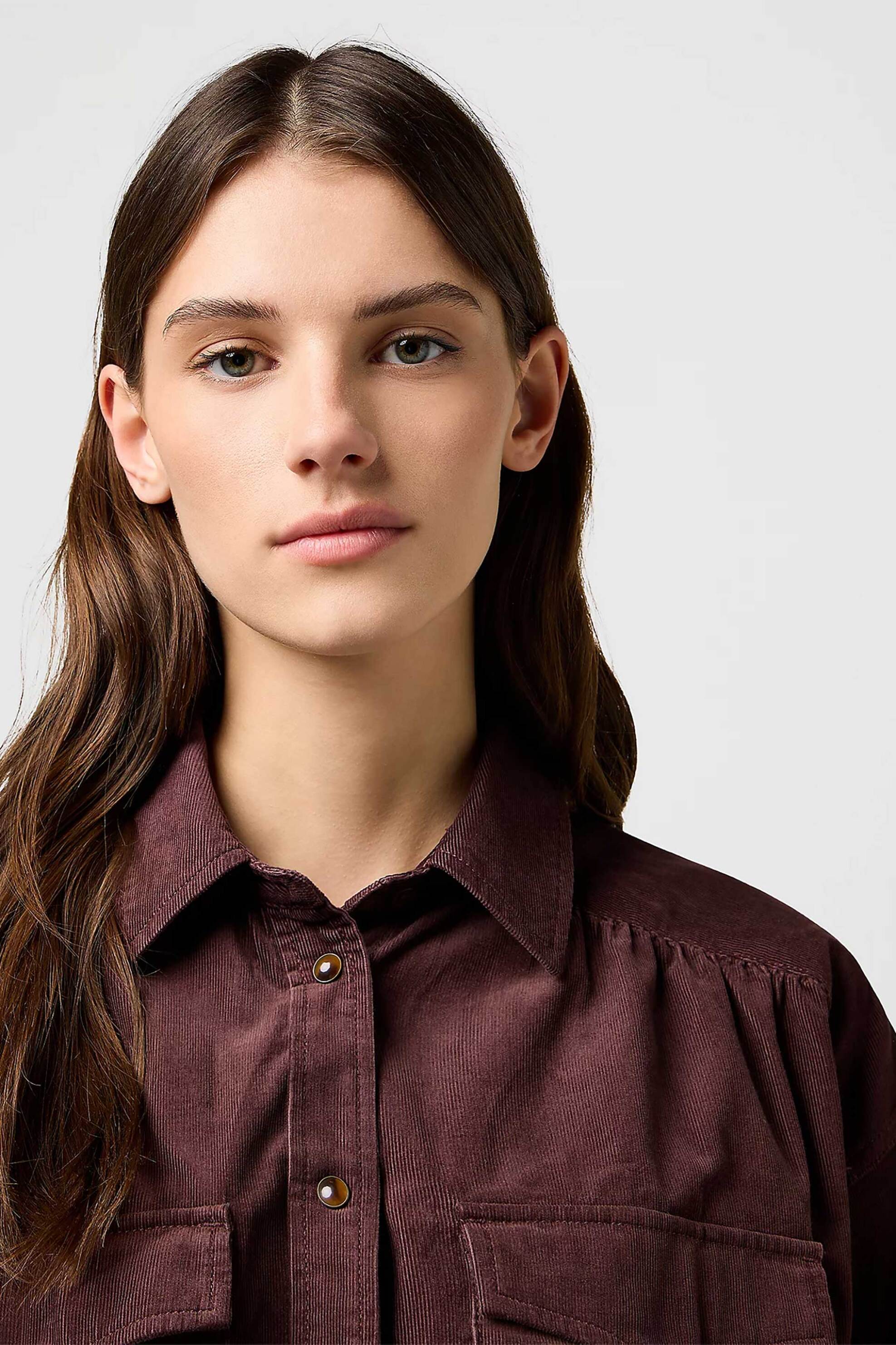 Wrangler® γυναικείο κοτλέ overshirt με τσέπες Loose Fit "Yoke Western" - 112370790 Καφέ Σκούρο φωτογραφία