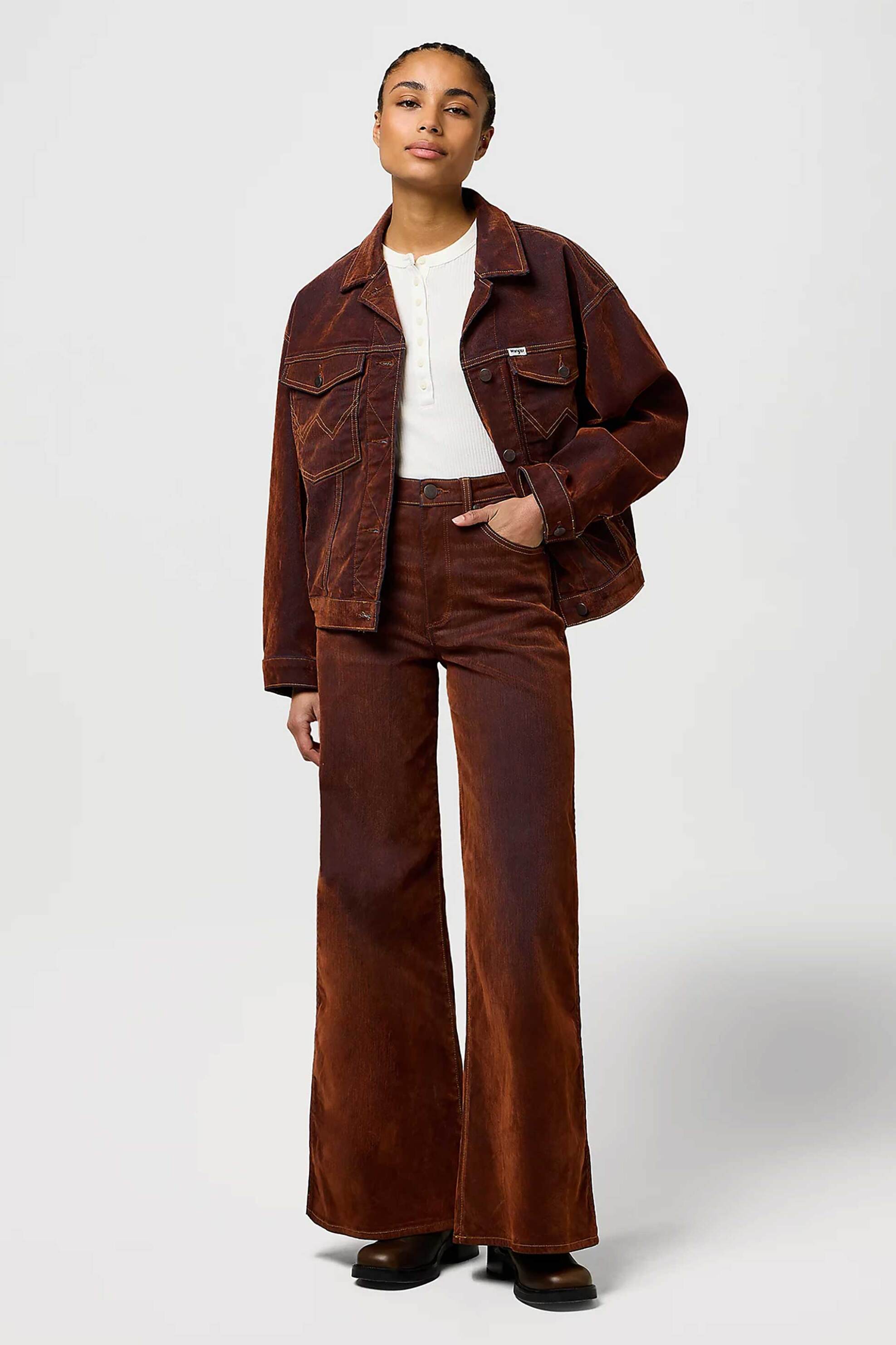 Wrangler® γυναικείο denim jacket με τσέπες Relaxed Fit "Cowboy" - 112371599 Καφέ φωτογραφία