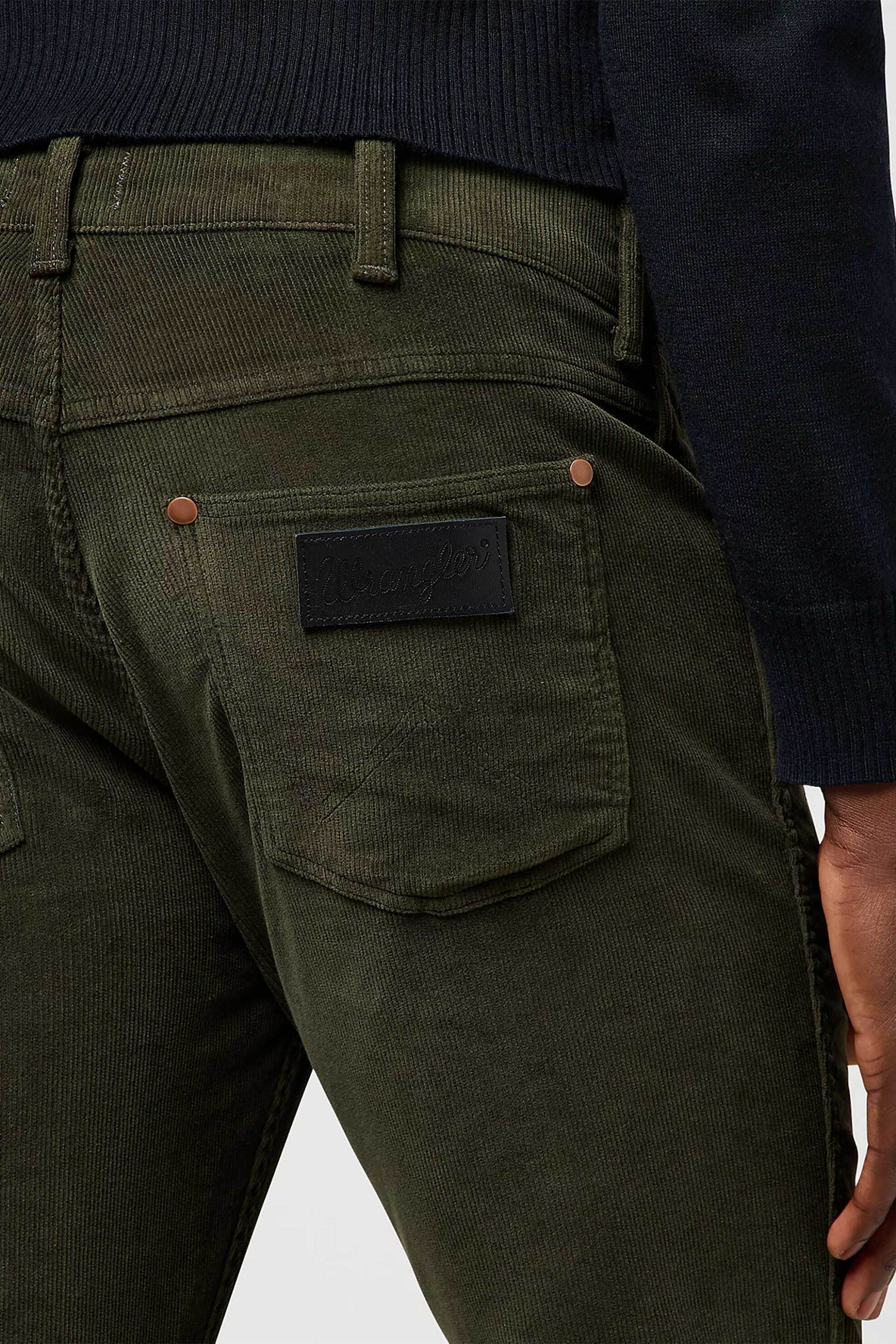 Wrangler® ανδρικό κοτλέ παντελόνι πεντάτσεπο Straight Fit "Greensboro" - 112371011 Κυπαρισσί φωτογραφία