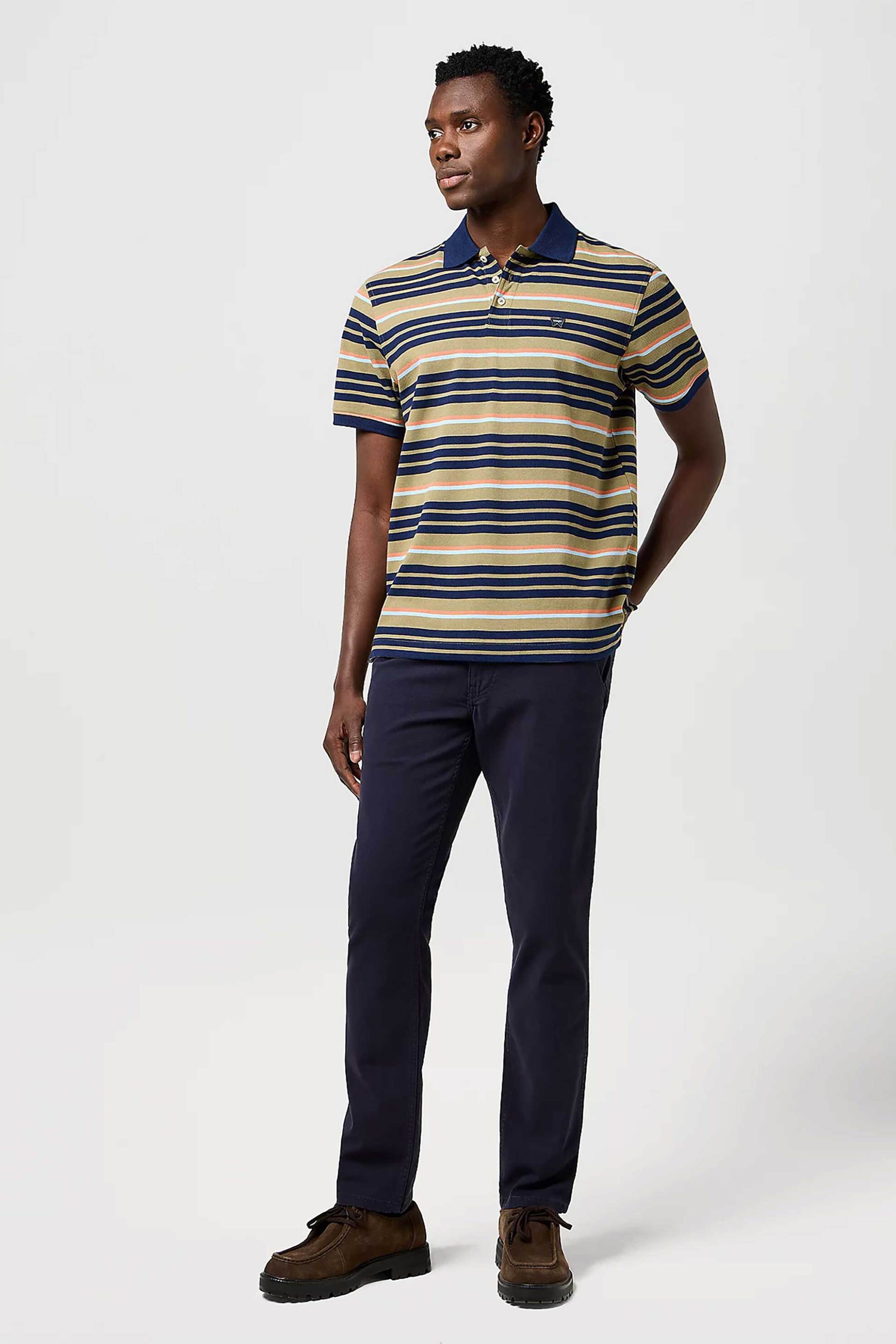 Wrangler® ανδρικό chino παντελόνι Regular Straight Fit - 112371030 Μπλε Σκούρο