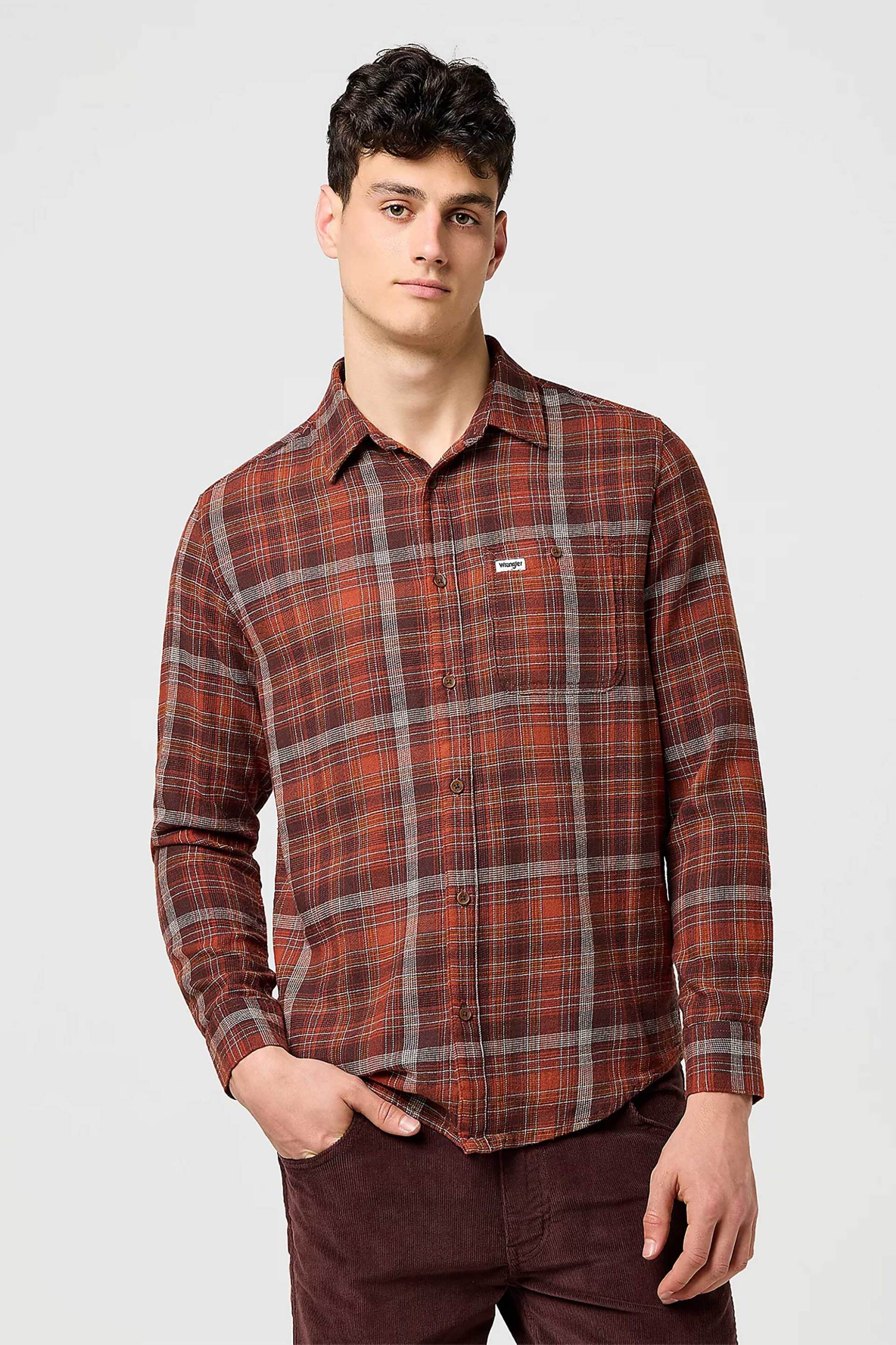 Wrangler® ανδρικό πουκάμισο flannel με καρό σχέδιο και τσέπη με λογότυπο Regular Fit - 112371430 Κεραμιδί