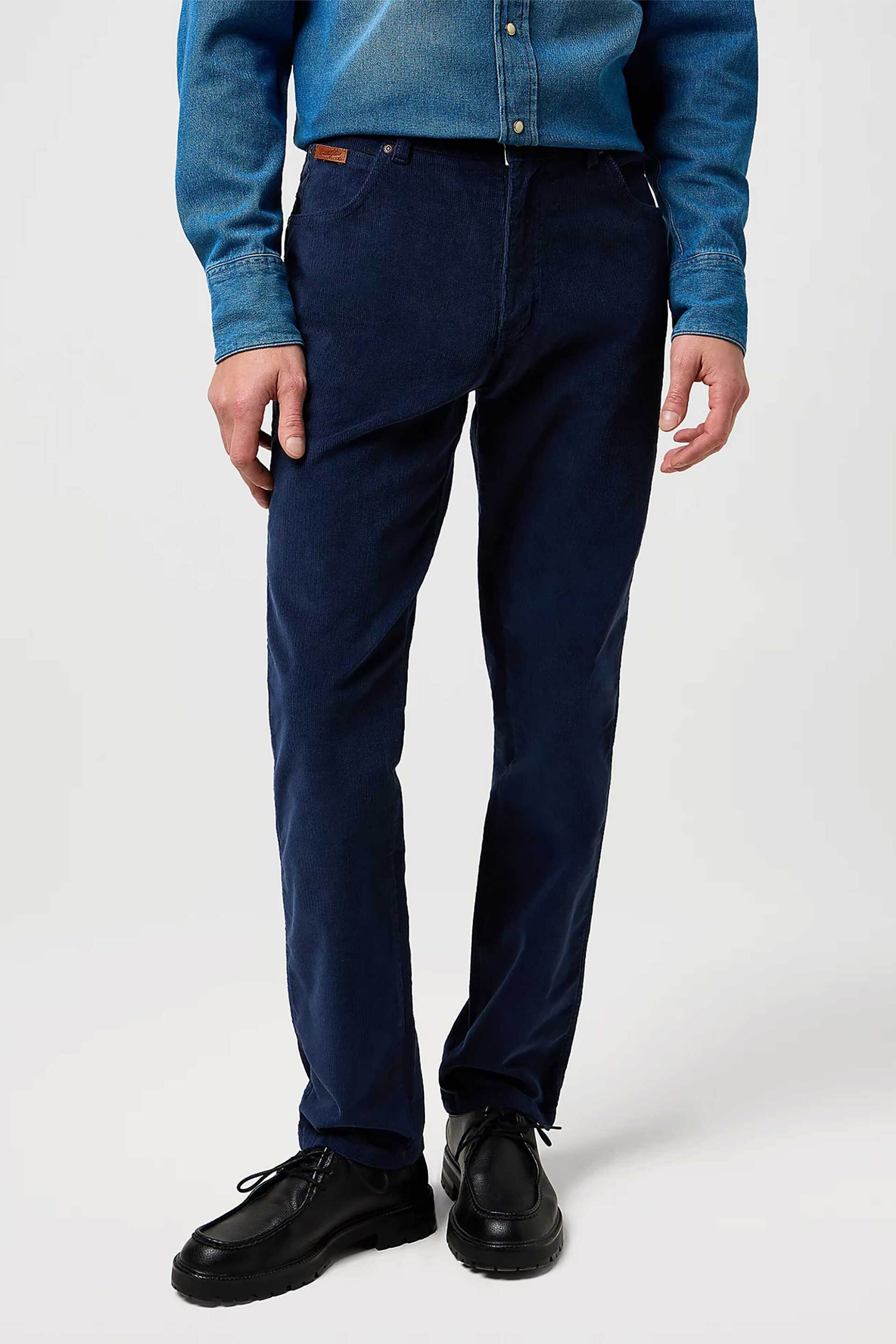 Wrangler® ανδρικό κοτλέ παντελόνι πεντάτσεπο Slim Fit "Texas" - 112370862 Μπλε Σκούρο φωτογραφία