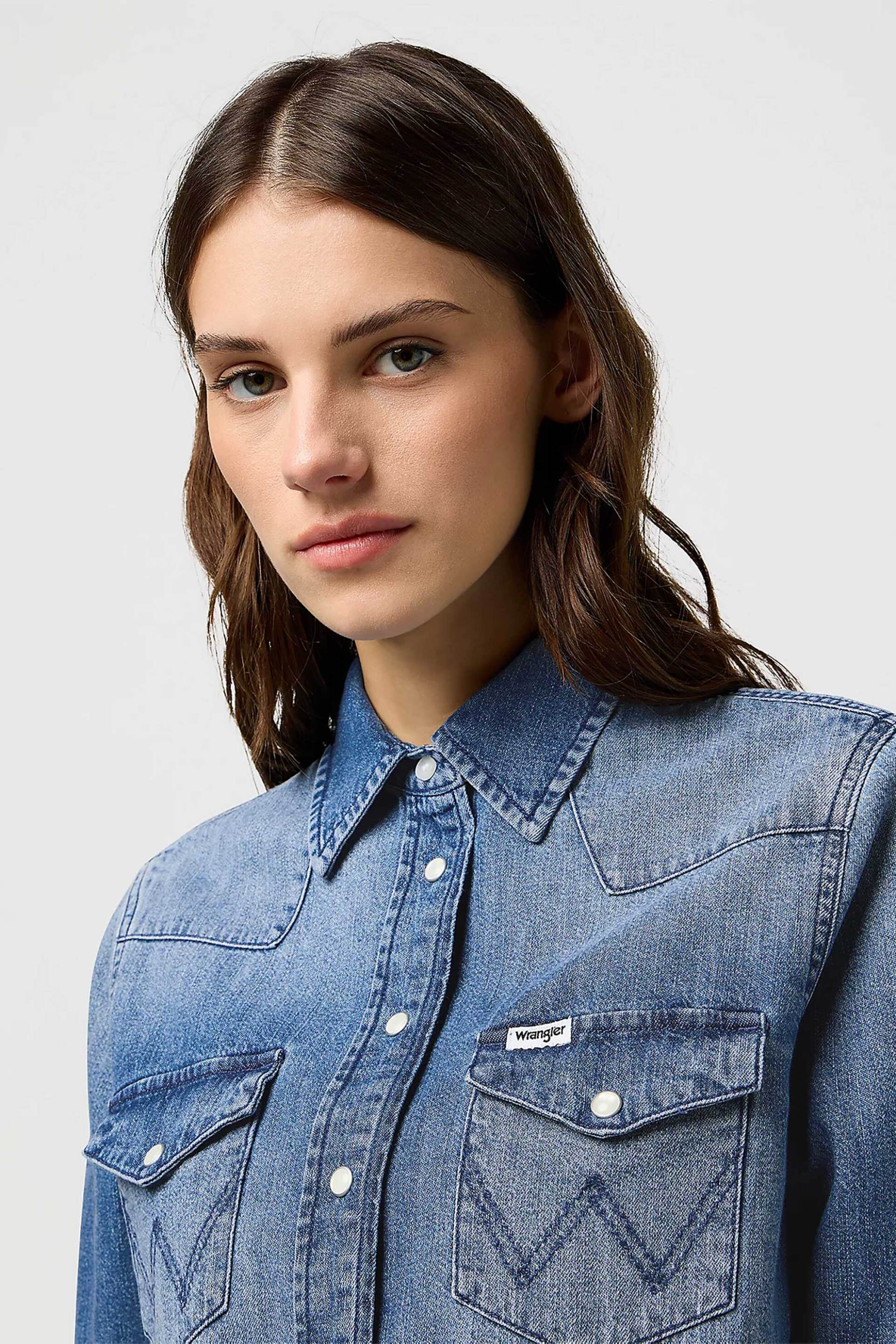 Wrangler® γυναικείο denim πουκάμισο με τσέπες Regular Fit "Heritage" - 112373227 Denim Blue φωτογραφία