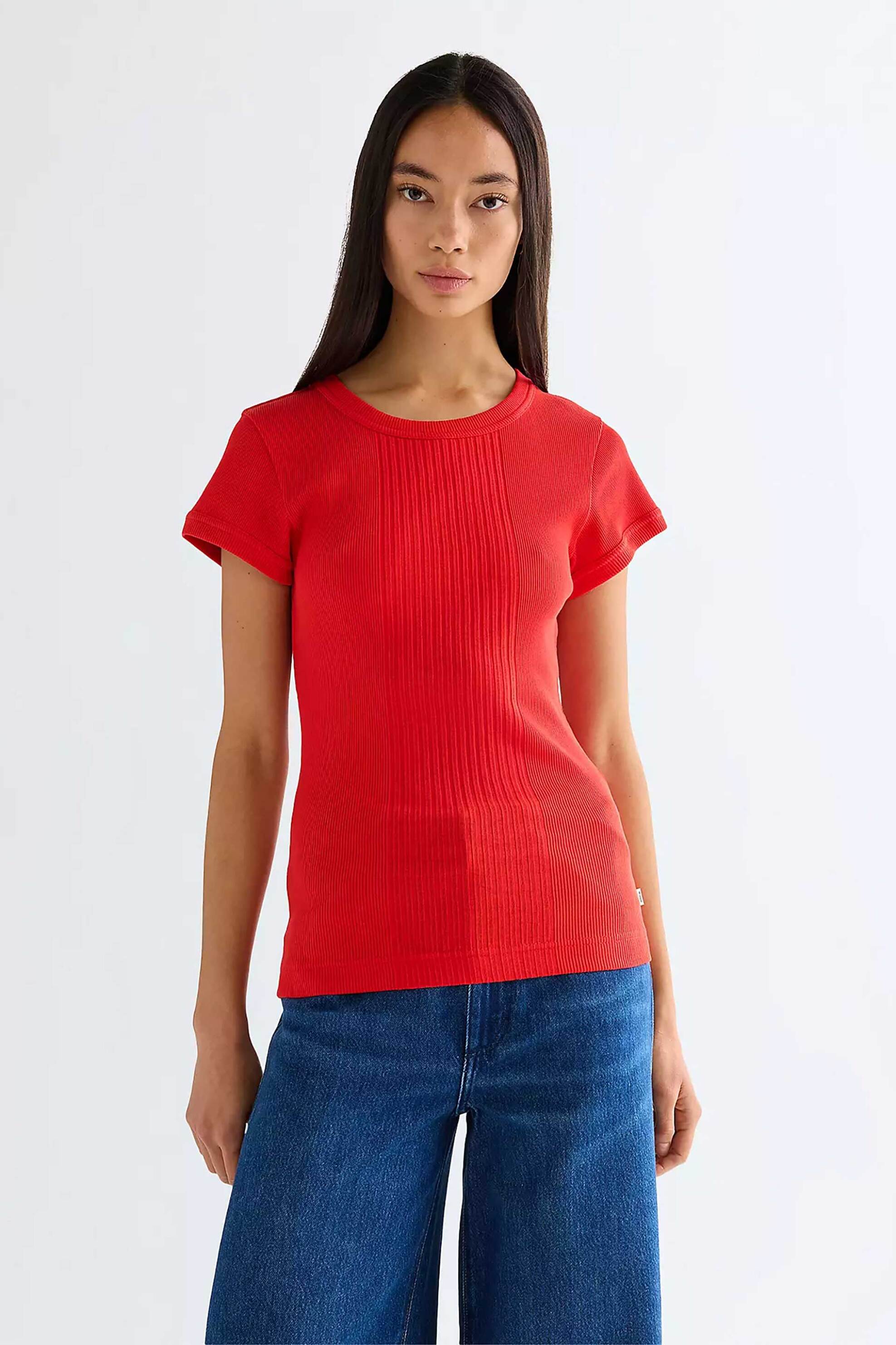 Wrangler® γυναικείο T-shirt ribbed Slim Fit "Capped" - 112380151 Κόκκινο