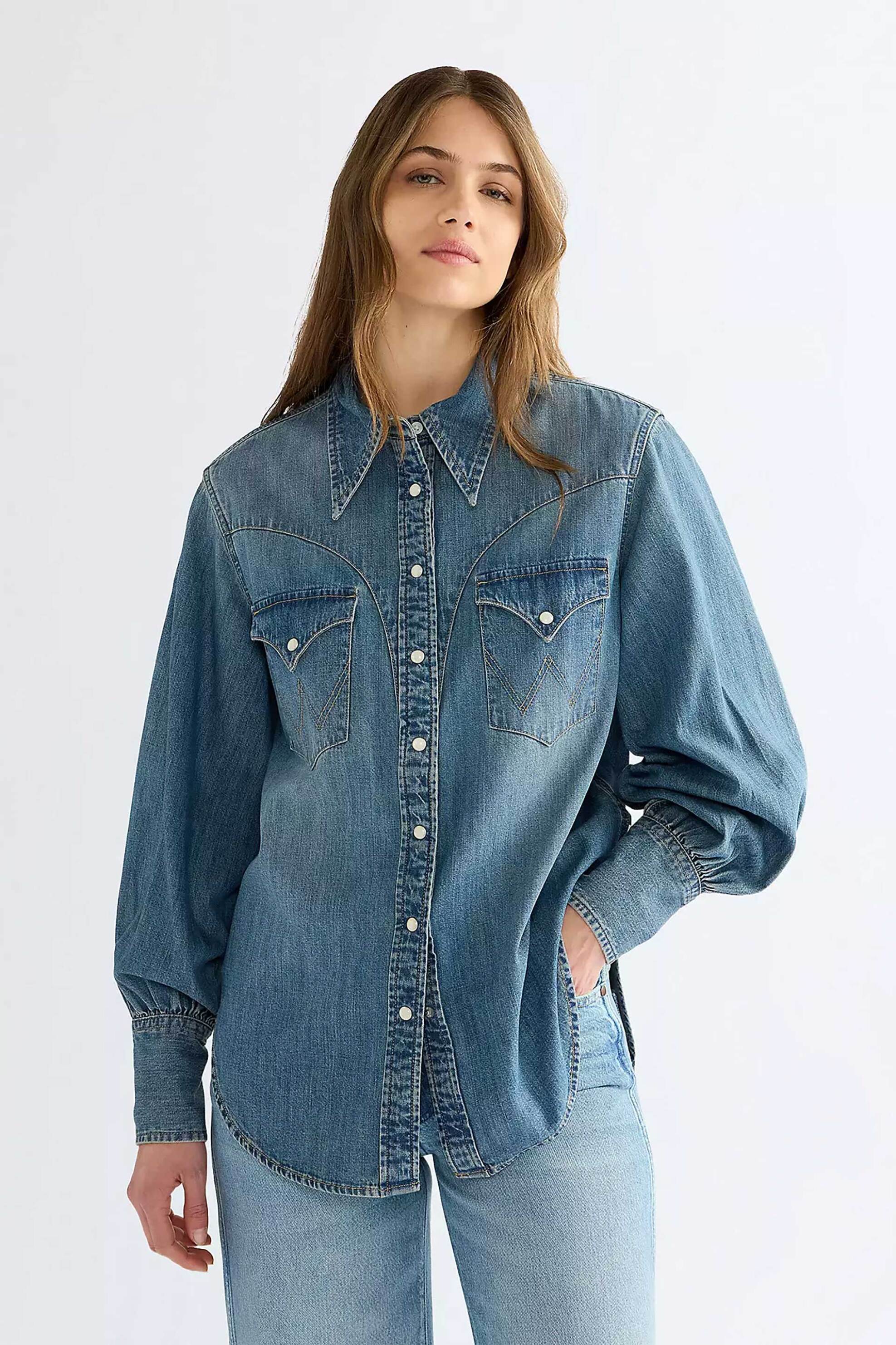 Wrangler® γυναικείο denim πουκάμισο Relaxed Fit 