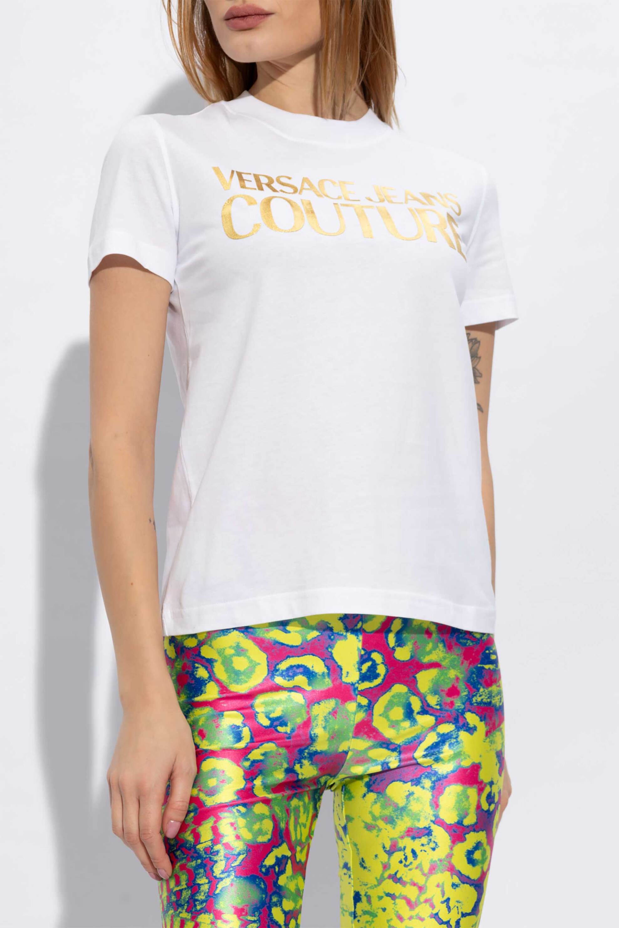 Versace Jeans Couture γυναικείο T-shirt μονόχρωμο βαμβακερό με contrast logo print - 76HAHT04CJ00T Λευκό