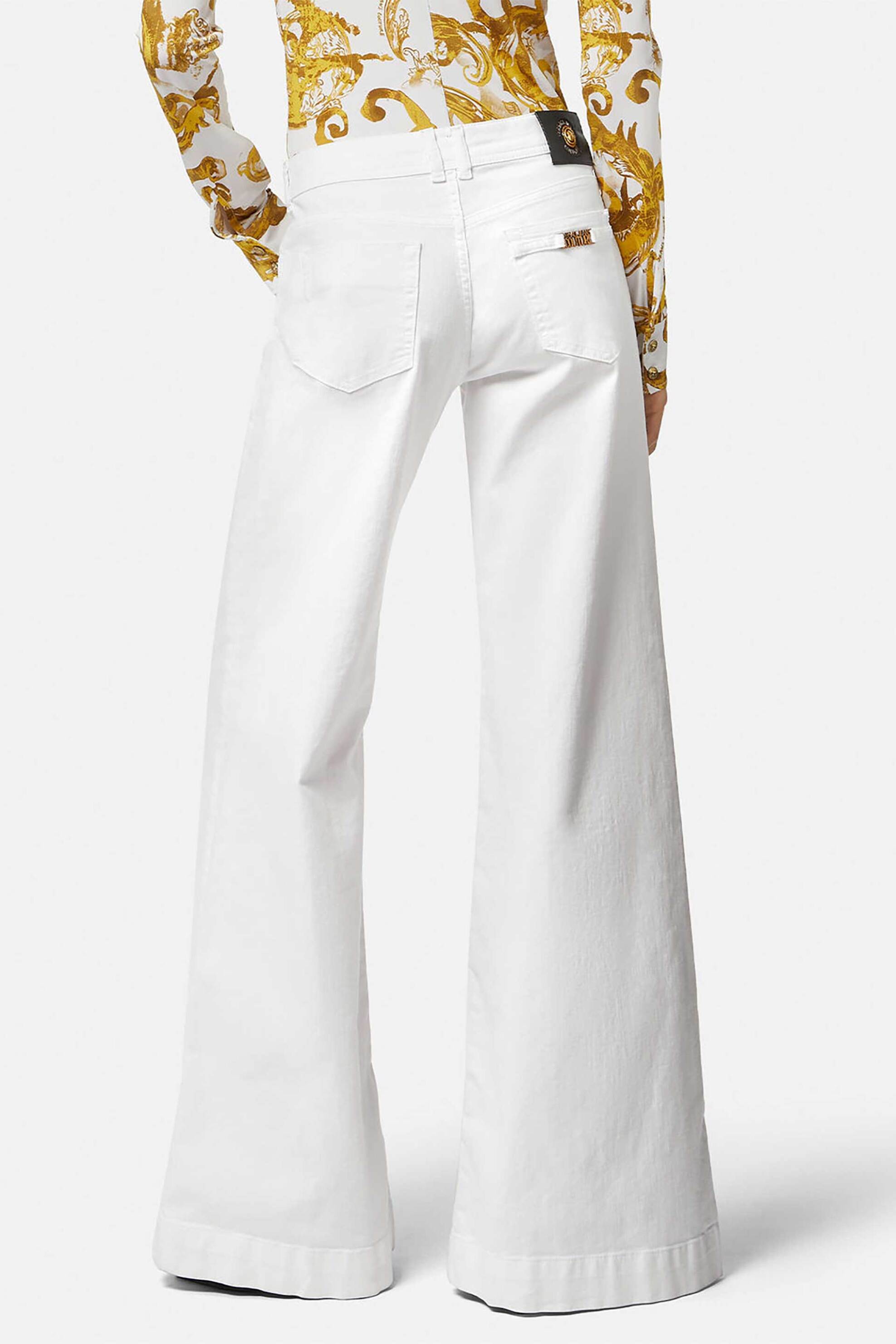 Versace Jeans Couture Γυναικείο Τζιν Παντελόνι Μονόχρωμο Πεντάτσεπο με Μεταλλικό Λογότυπο Πίσω - 76Hab561Cew01 Λευκό