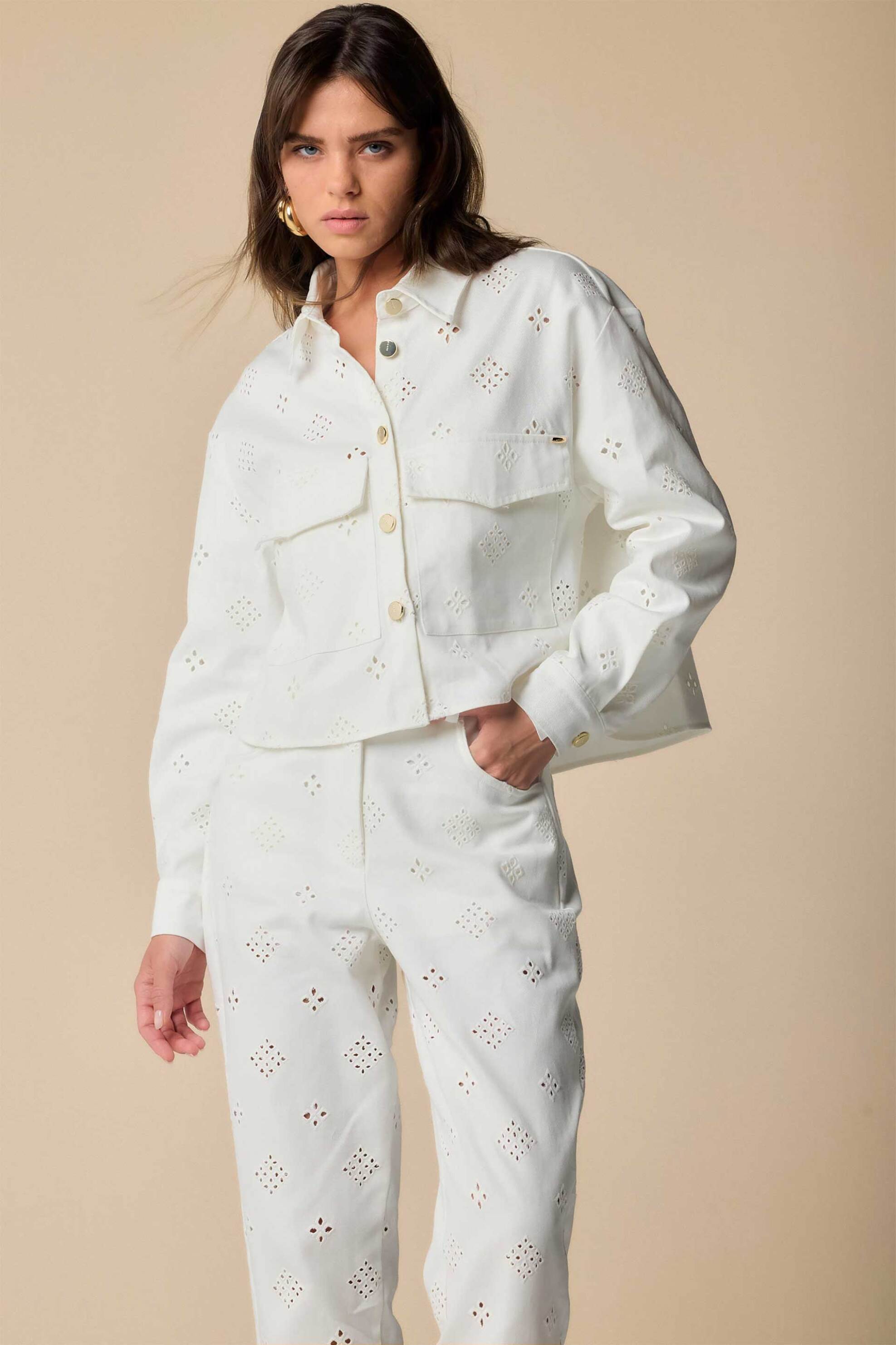 KOCCA Kocca γυναικείο jacket μονόχρωμο με διάτρητο σχέδιο "Jeanne" - P25PGB5830ABUN0000 Λευκό