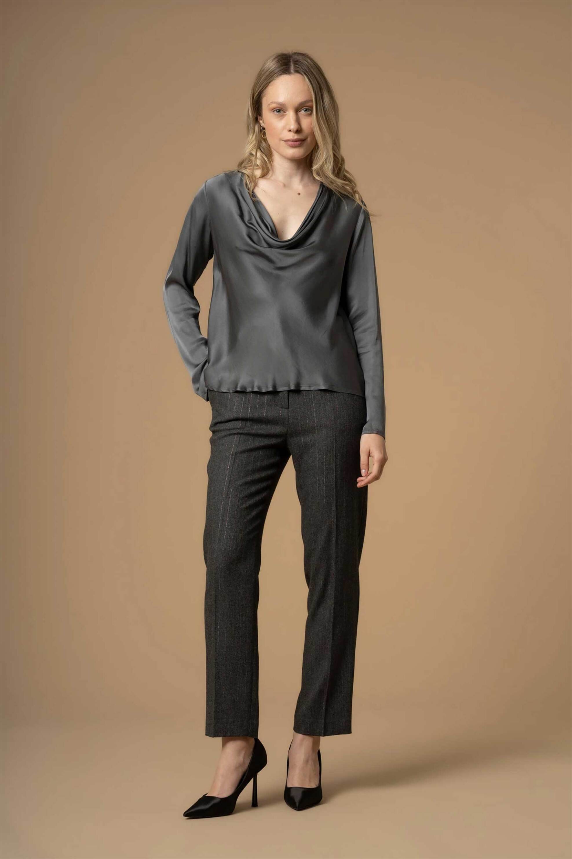 Kocca γυναικεία μπλούζα με ντραπέ λαιμόκοψη "Iriddas"