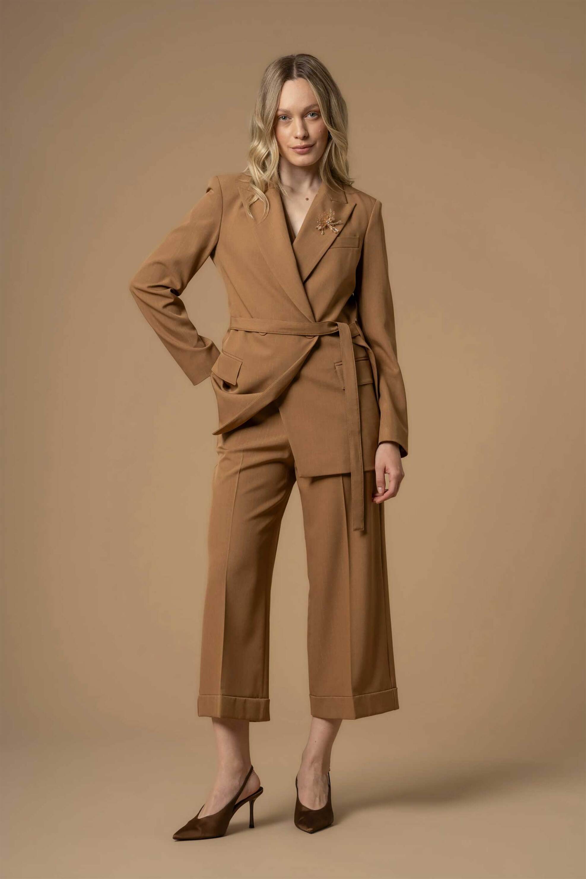 Kocca γυναικείο παντελόνι Straight Fit cropped "Ebba"