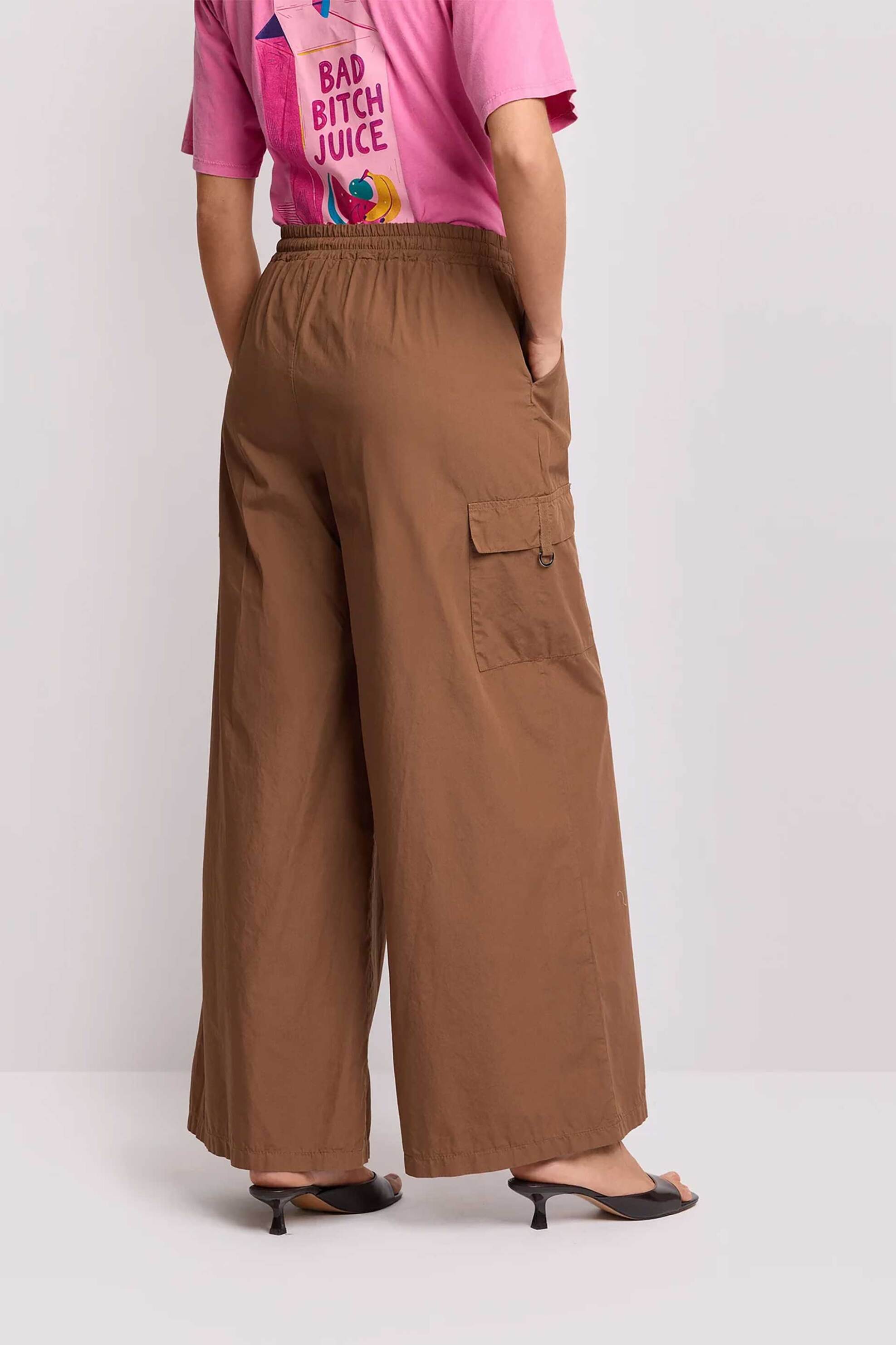 Kocca γυναικείο παντελόνι με ελαστική μέση και wide leg "Isaak" - P26PPF8455ABUN0000 Καφέ φωτογραφία