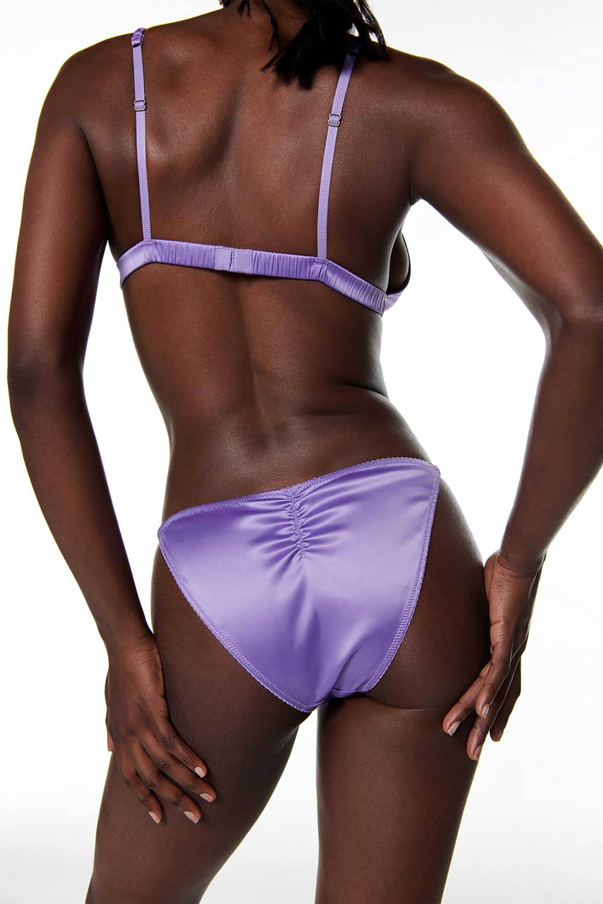 Love Stories γυναικείο σλιπ μονόχρωμο με σατέν όψη "Rosie" - L2371054500 Λιλά φωτογραφία