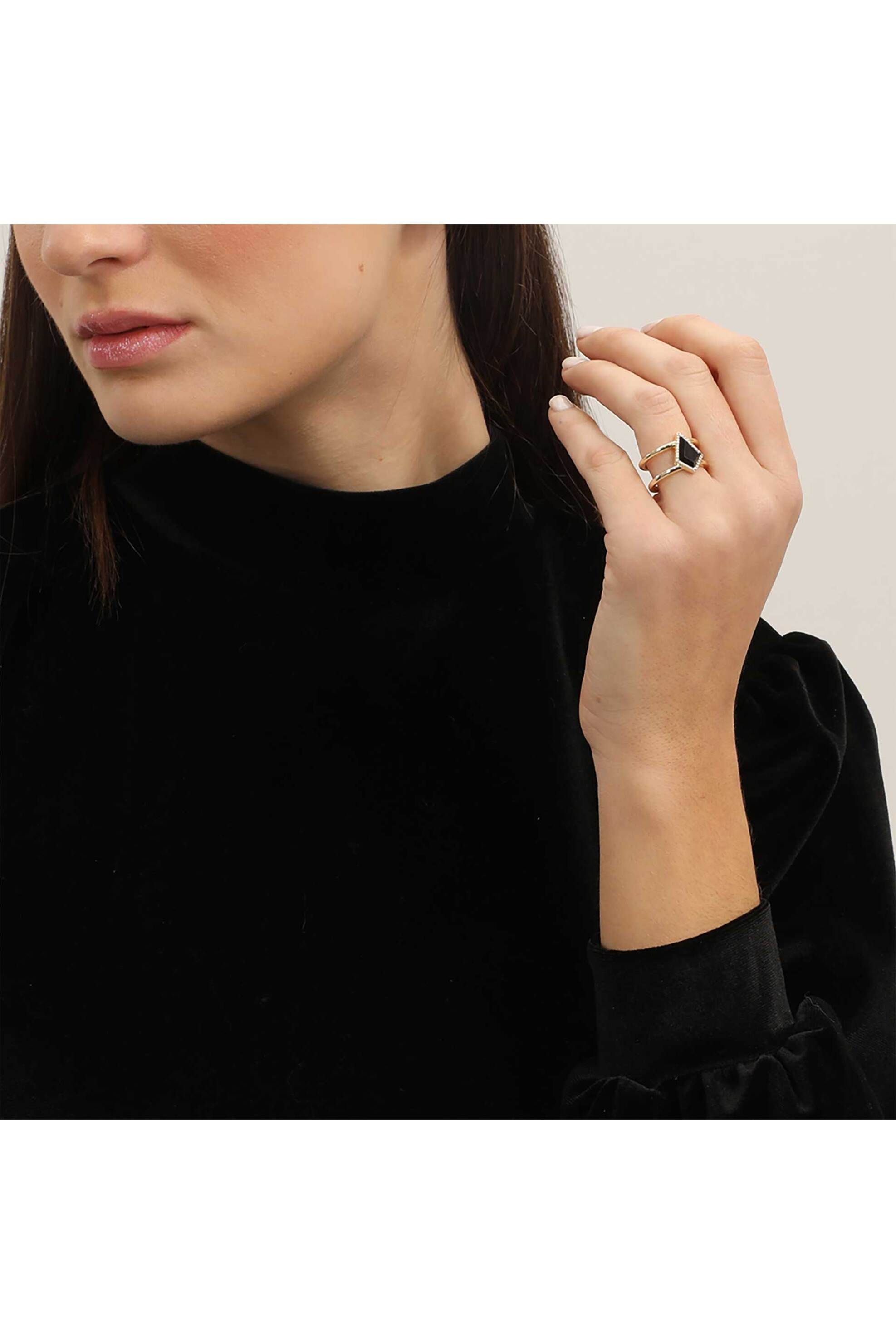 Folli Follie γυναικείο επίχρυσο bulky δαχτυλίδι με μαύρη πέτρα "Good Vibes" - 3R23D005YKC Χρυσό φωτογραφία