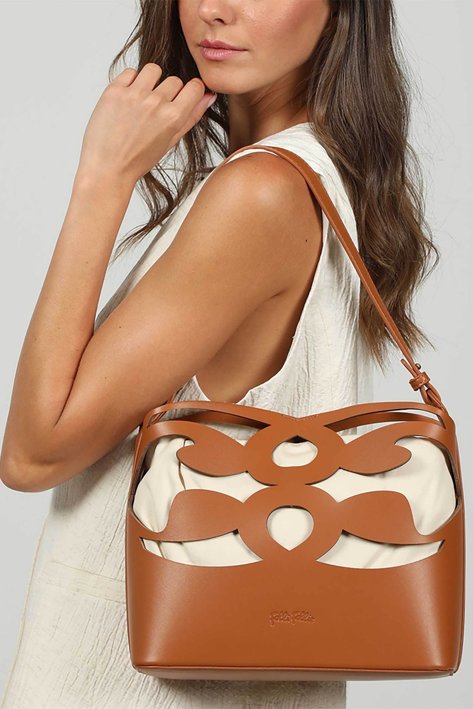 Folli Follie γυναικεία μεσαία καφέ τσάντα ώμου "Wavy Flair" - BU23P004GB Καφέ φωτογραφία