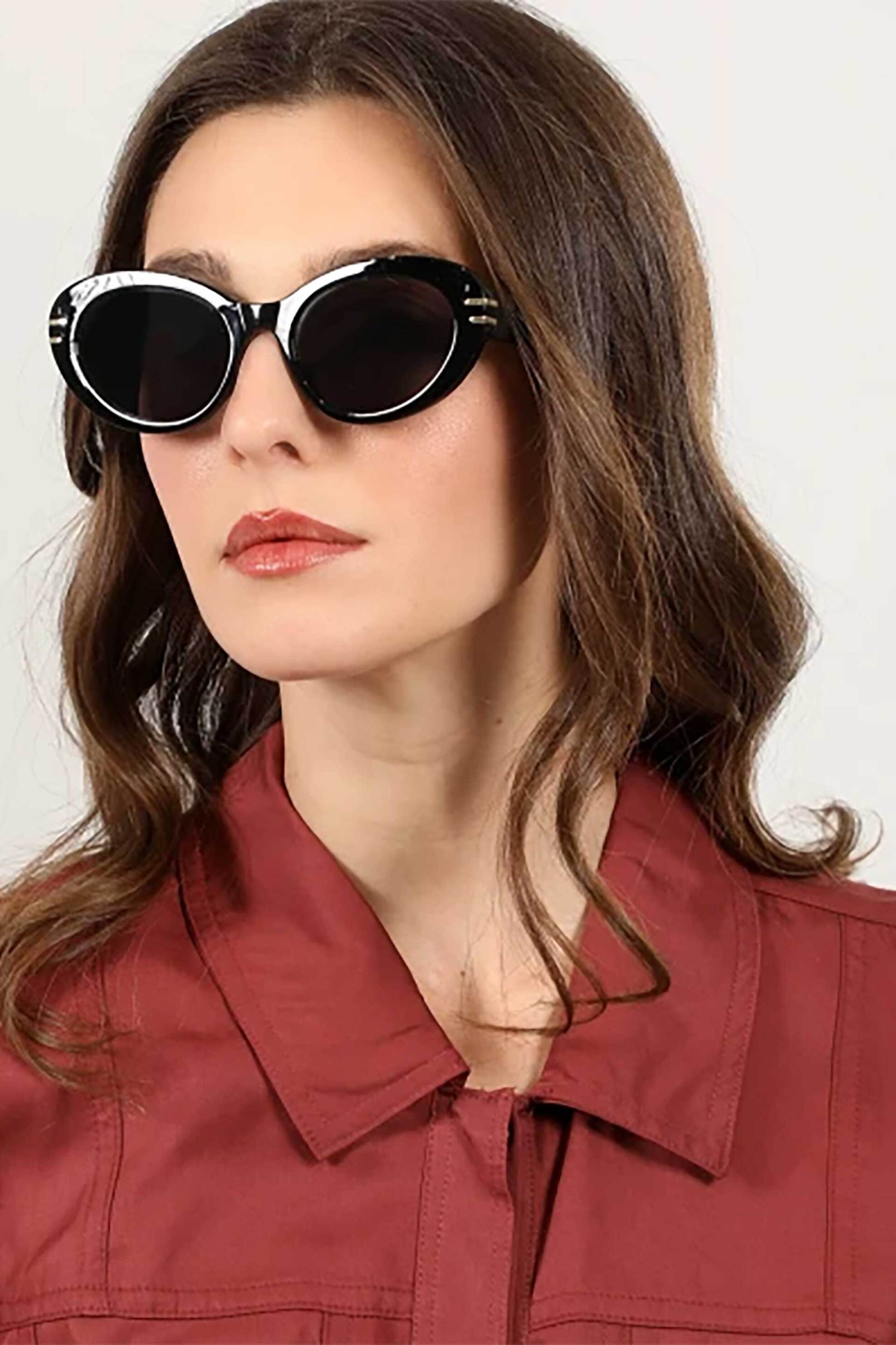 Folli Follie γυναικεία γυαλιά ηλίου σε οβάλ σχήμα και μεταλλική λεπτομέρεια - SG25B054K Μαύρο φωτογραφία