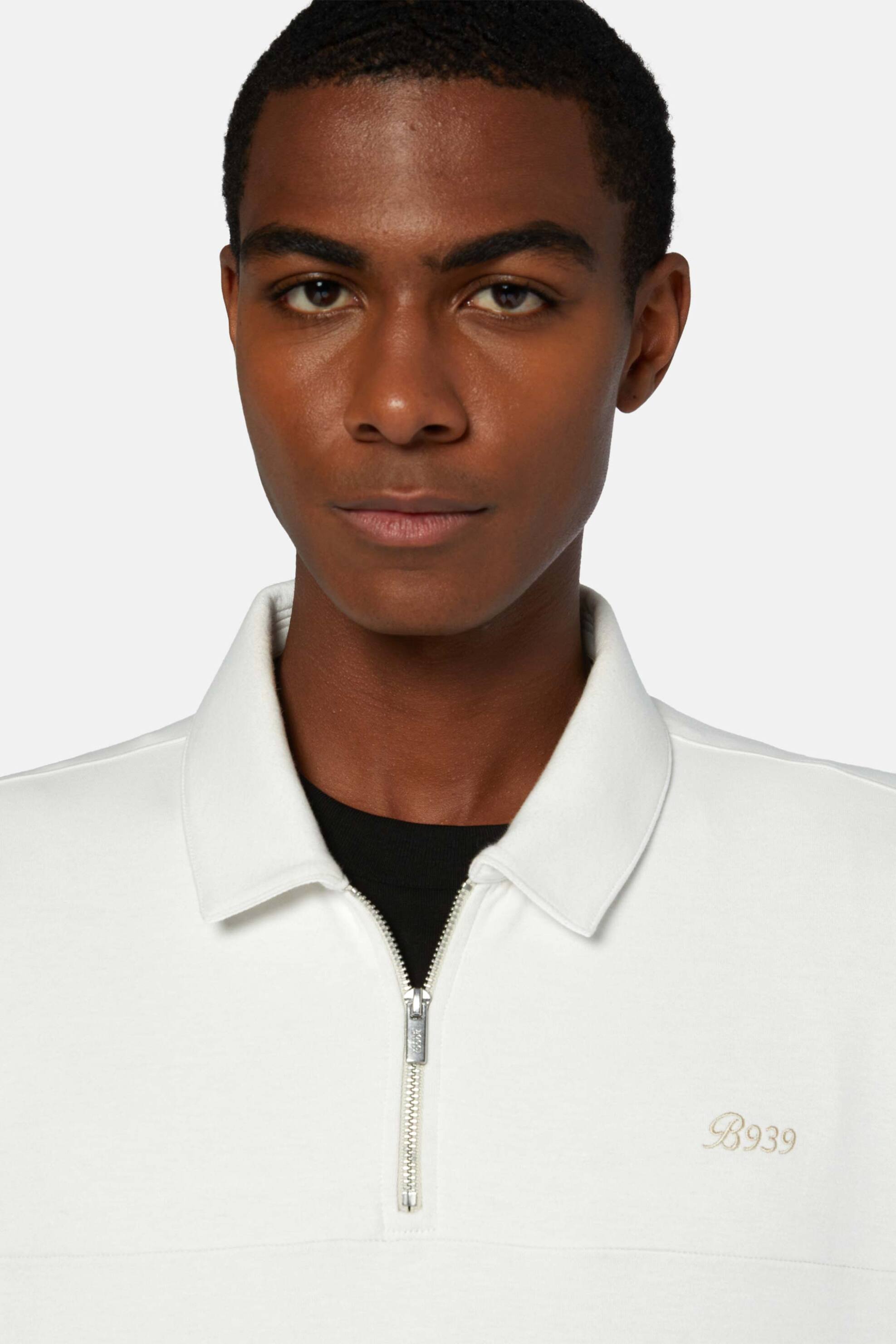 Boggi Milano ανδρική μπλούζα φούτερ με κεντημένο λογότυπο και 1/2 φερμουάρ Relaxed Fit - BO24P012801 Λευκό φωτογραφία