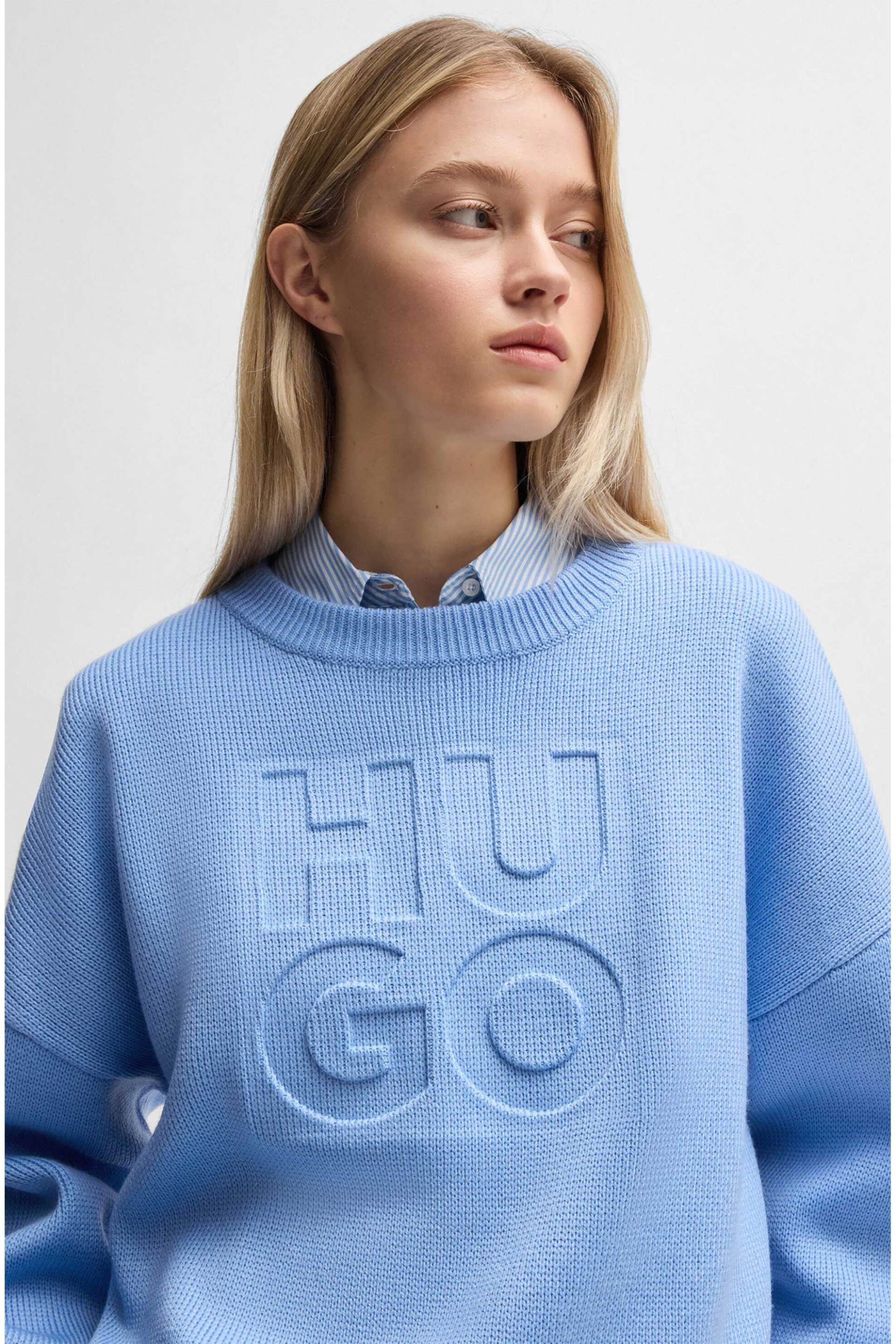 HUGO Hugo Boss γυναικείο πουλόβερ με ανάγλυφο λογότυπο Relaxed Fit "Sisminye" - 50532140 Μπλε Ανοιχτό - 2